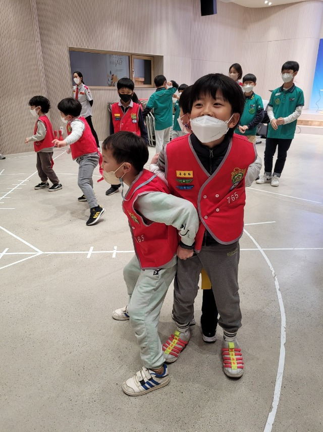 KakaoTalk_20221116_092807062_05.jpg