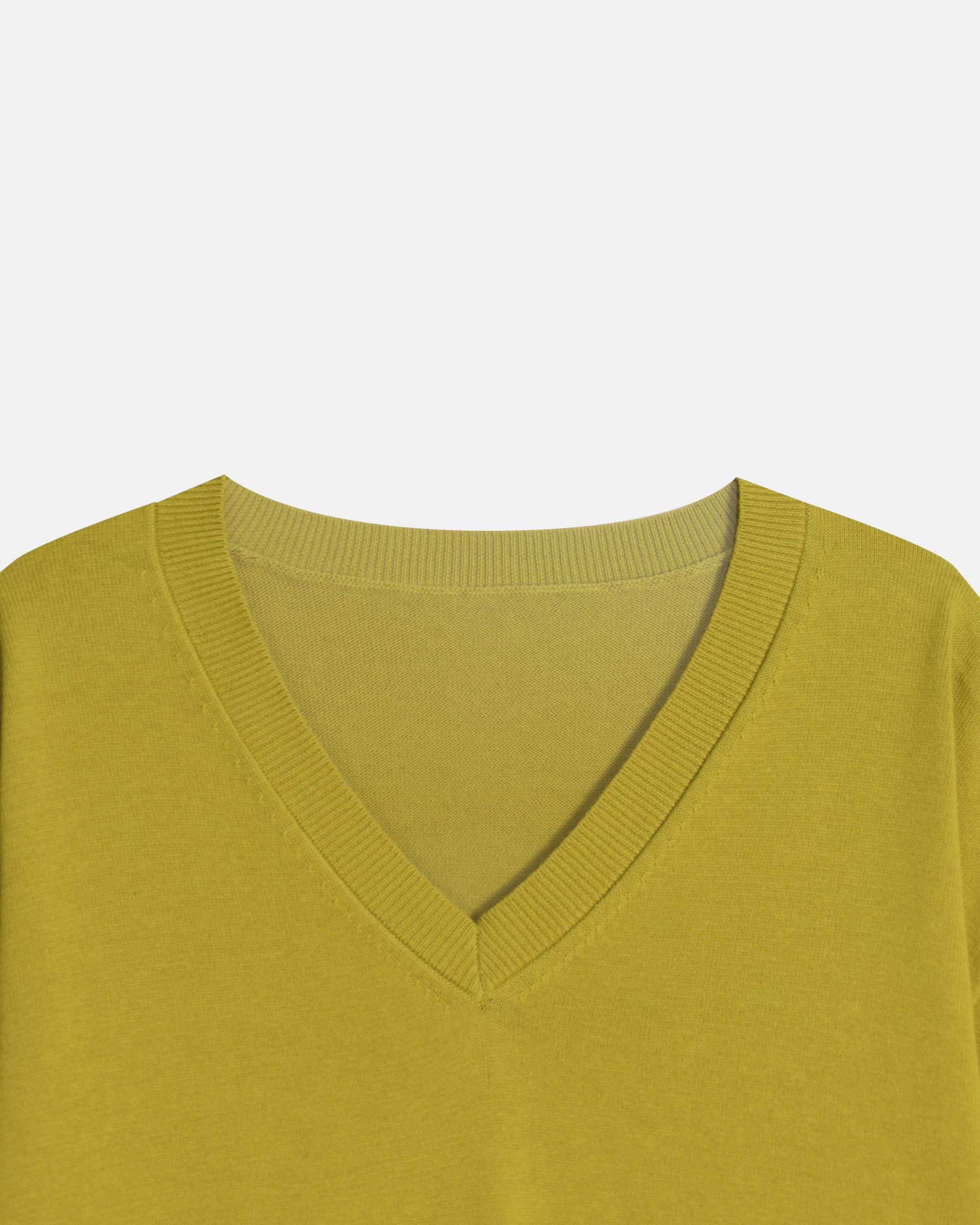 sierra v-neck half knit