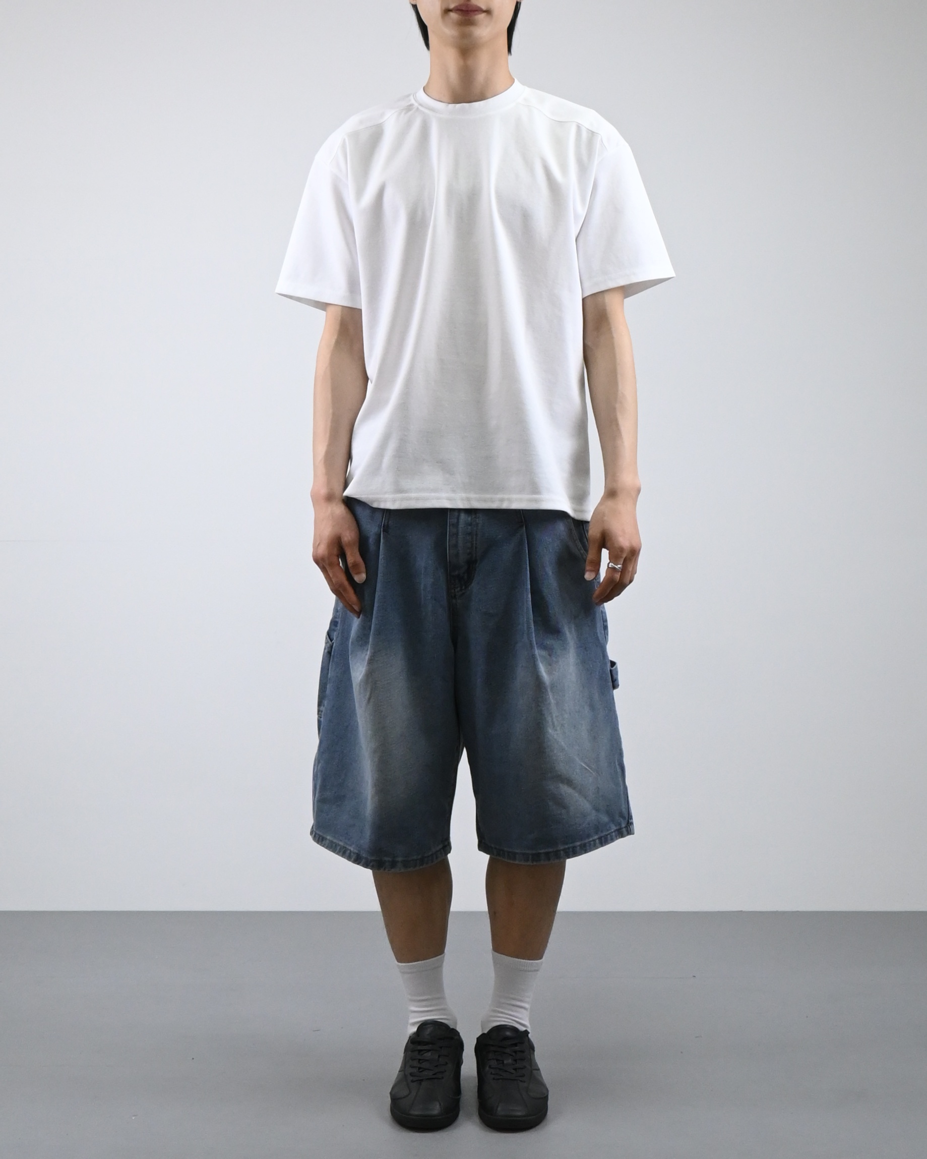 front shoulder line half t-shirt
