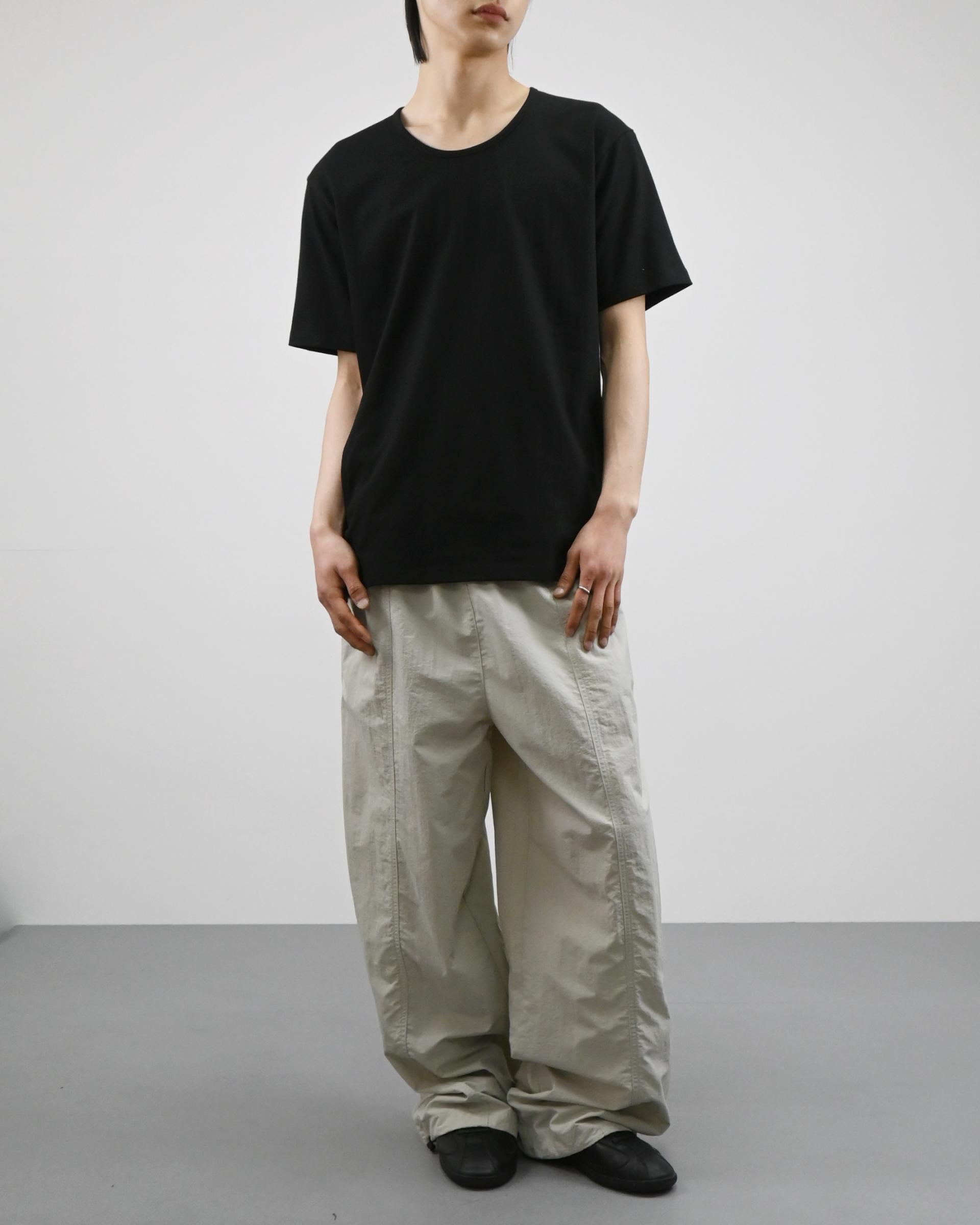u-neck slit half t-shirt