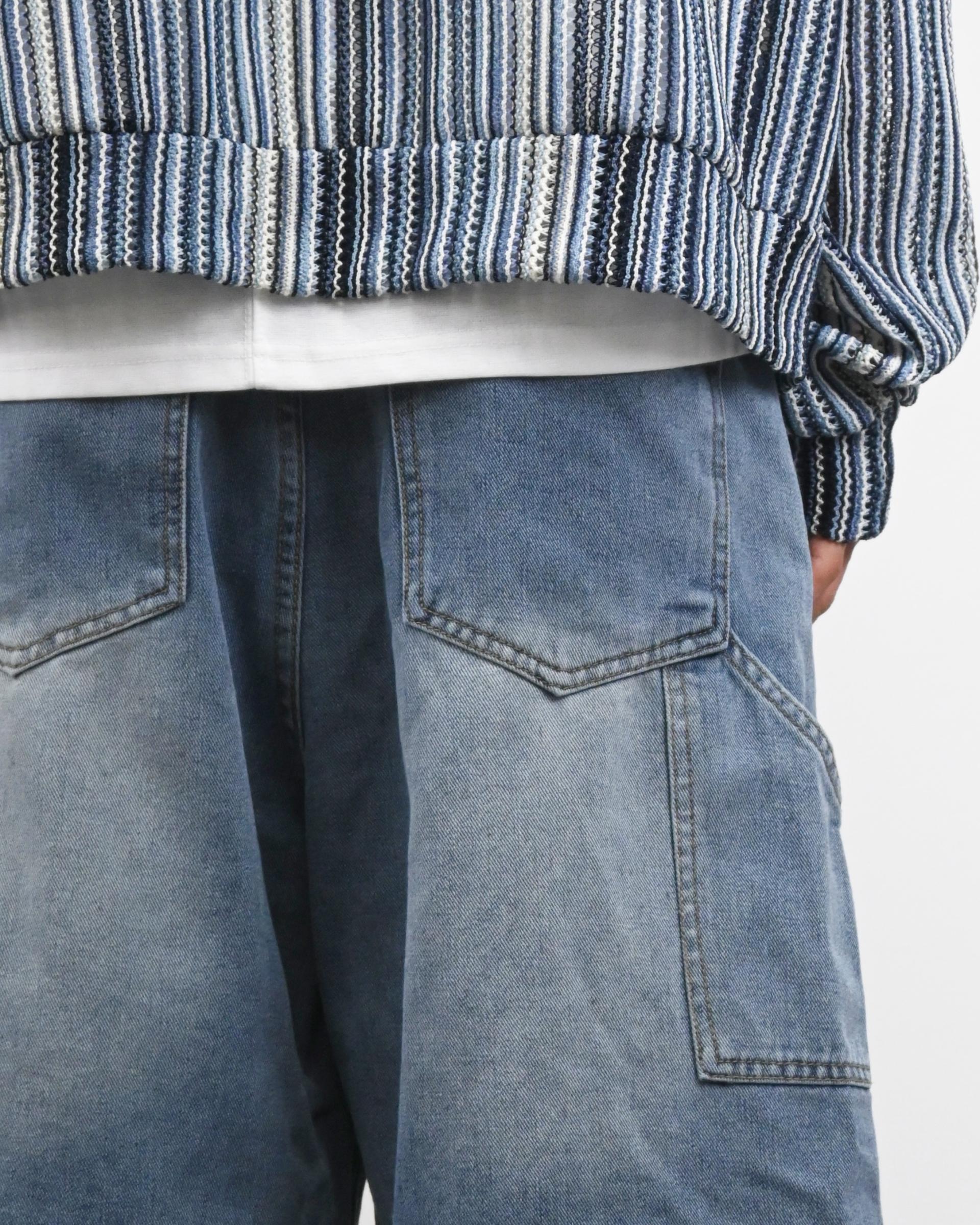 one tuck carpenter bermuda denim pants
