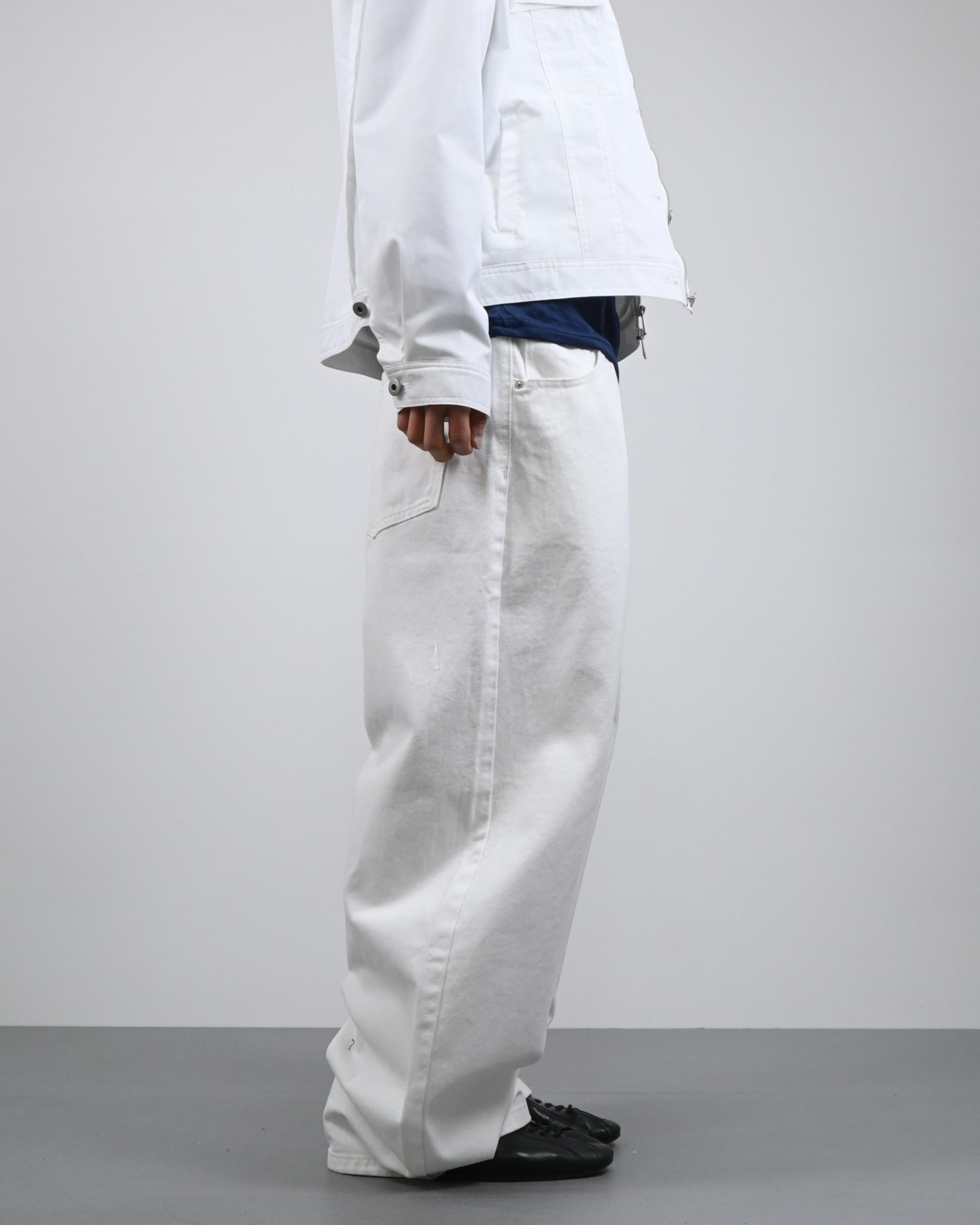 button curved cotton trousers