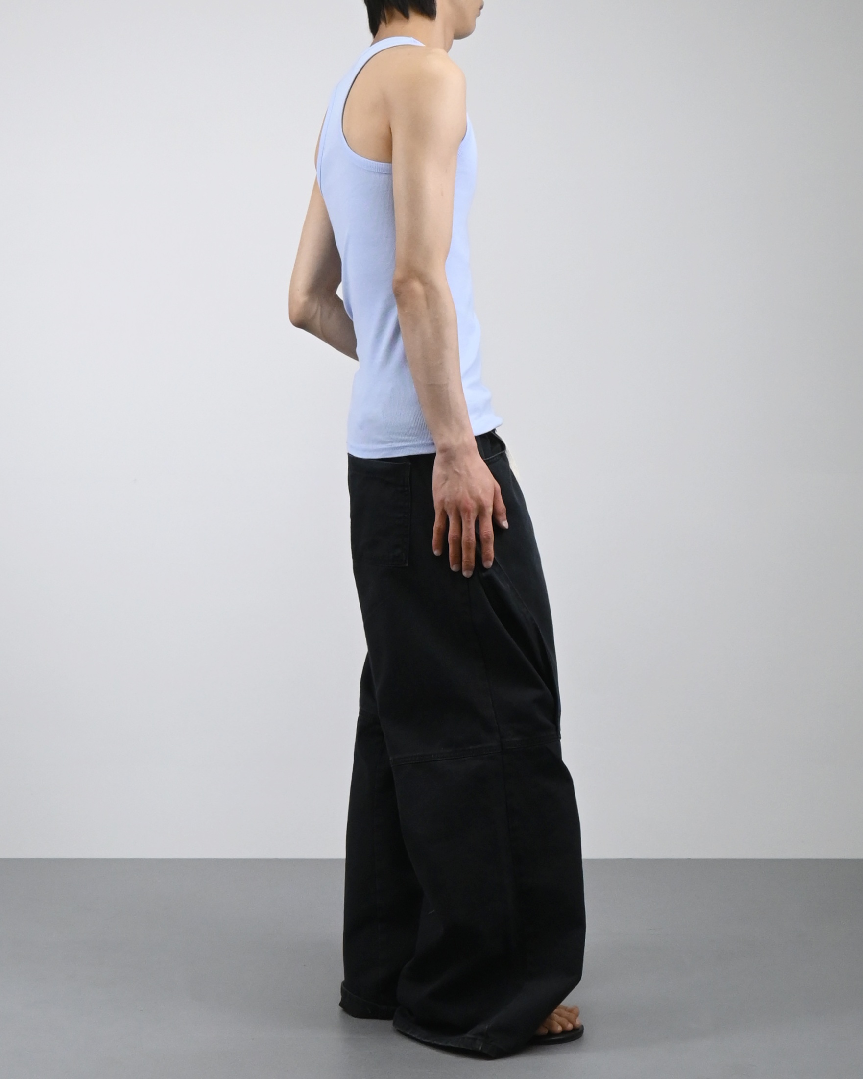 stretchable ribbed vest