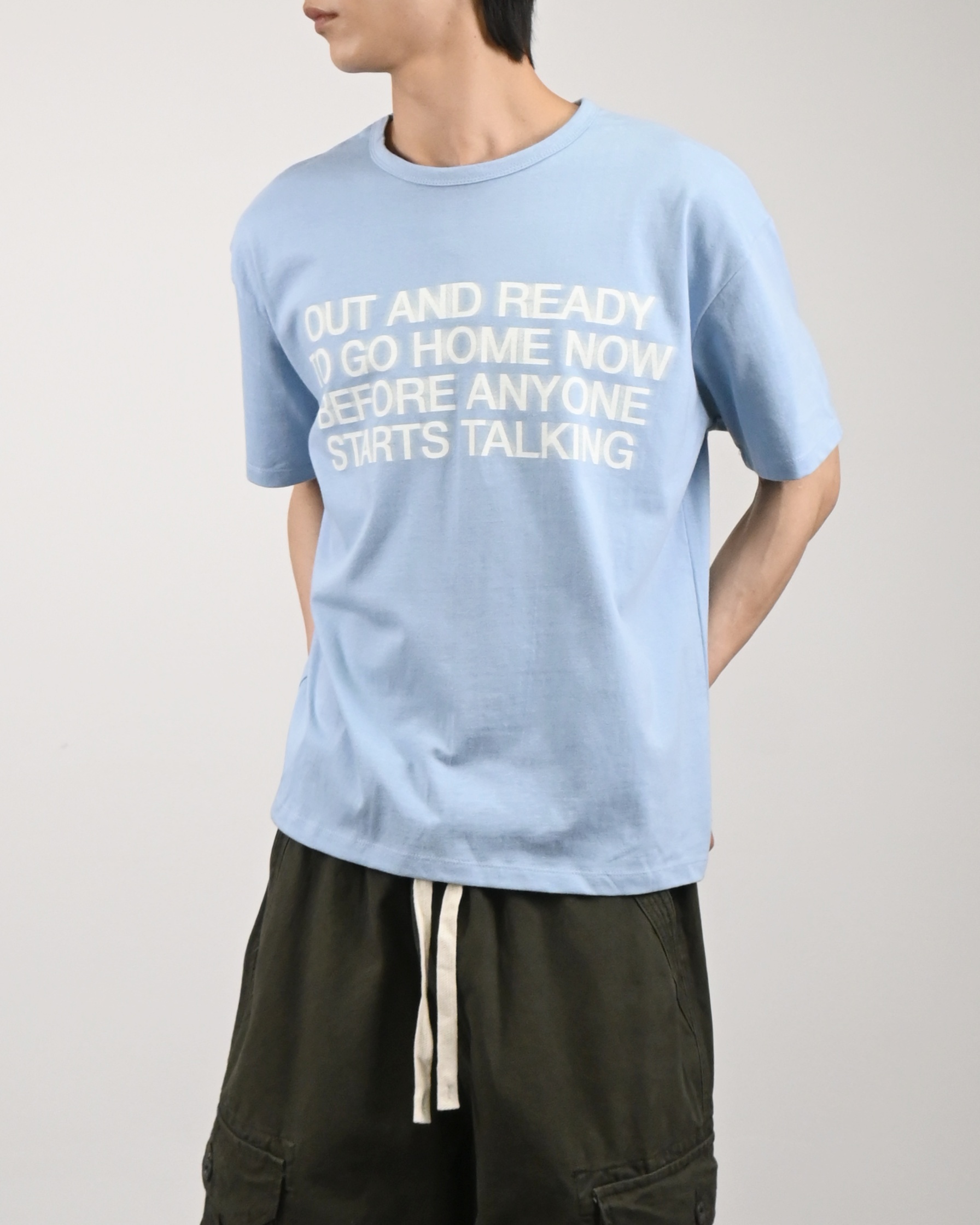blur lettering half t-shirt