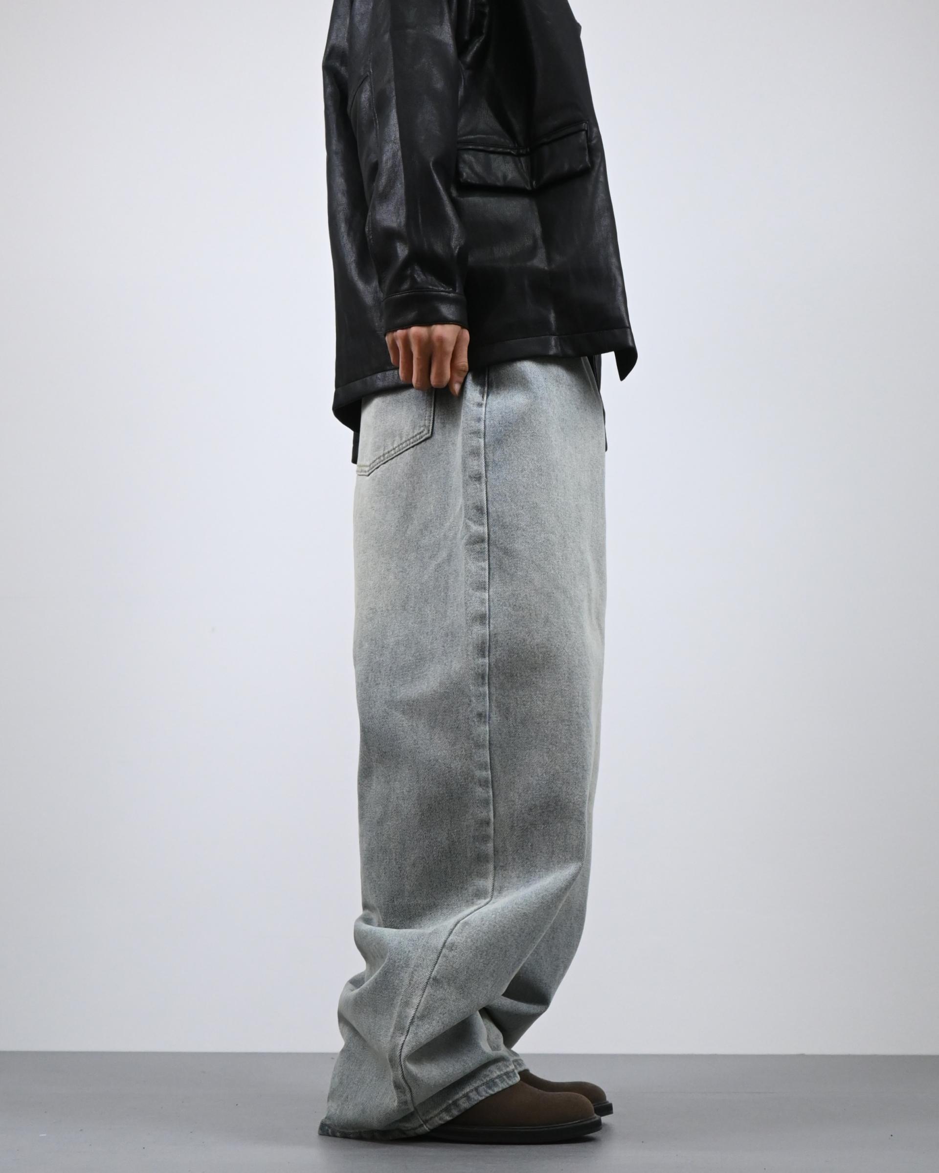 stone blur sand curved denim pants