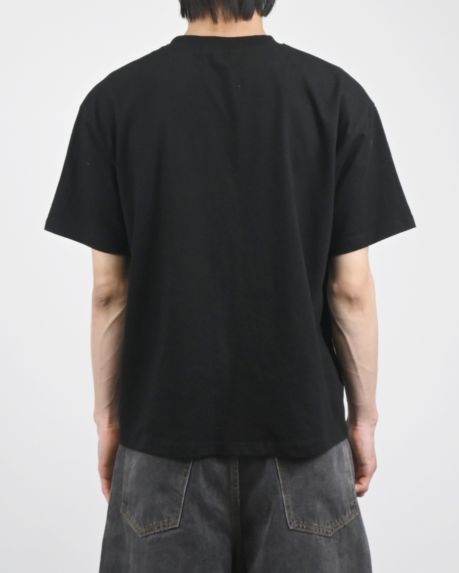 luge lettering half t-shirt