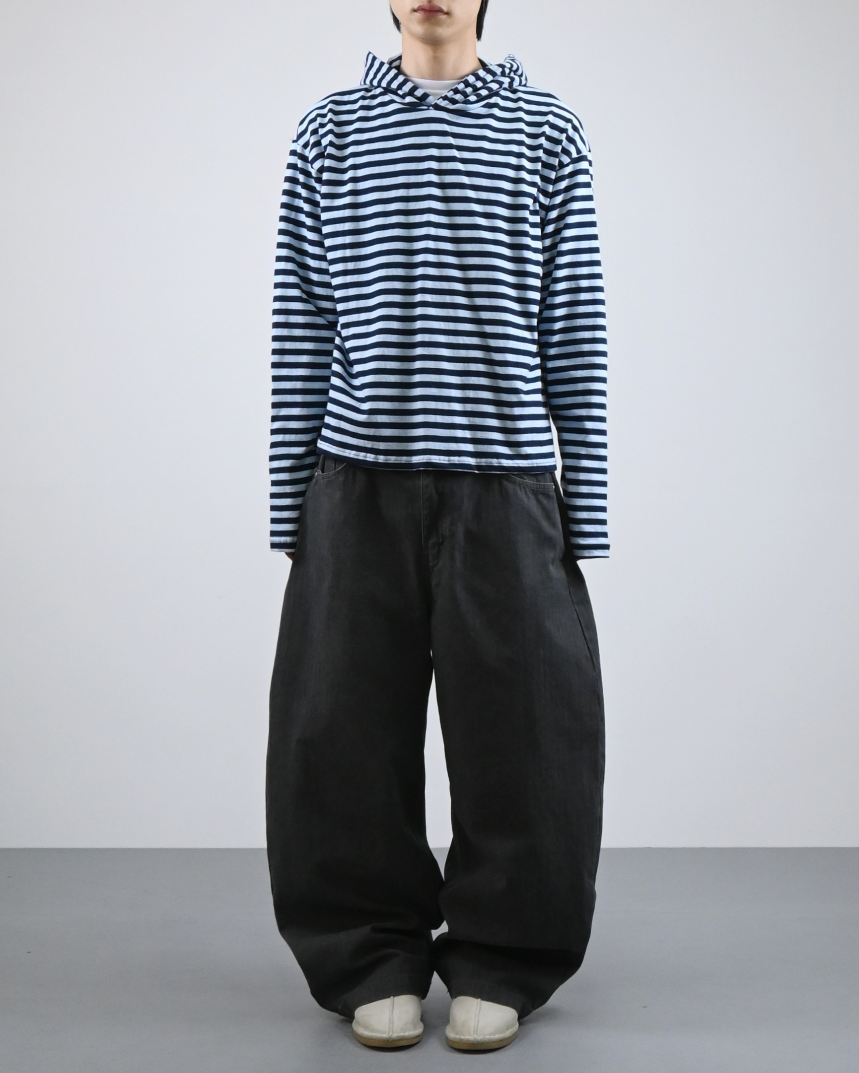 reed cropped striped hoodie