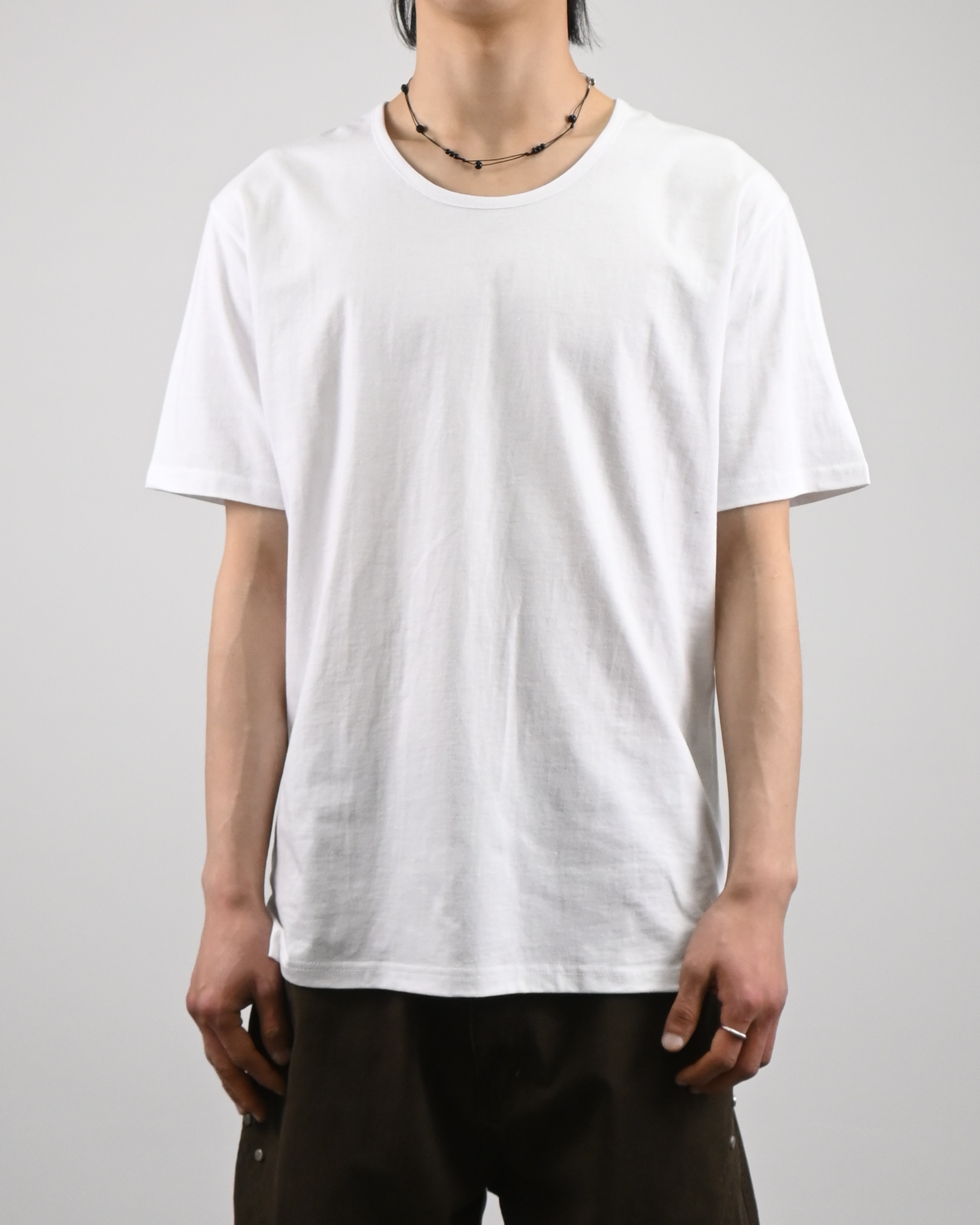 u-neck slit half t-shirt