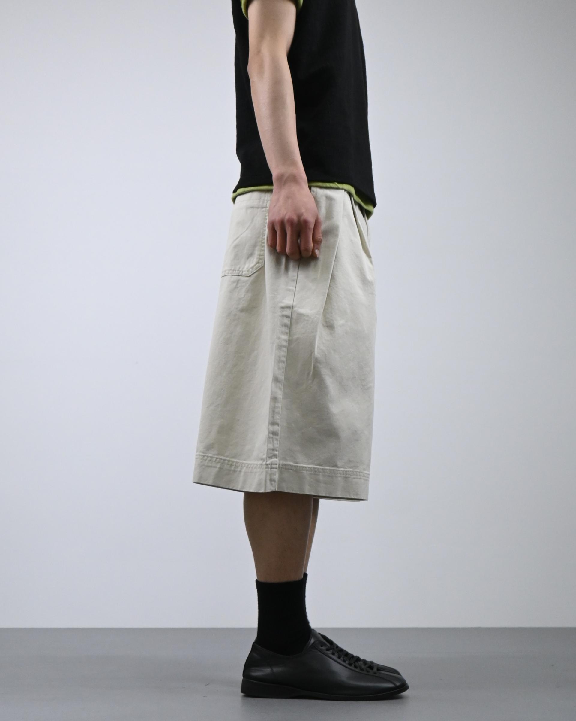 pigment two tuck bermuda cotton pants