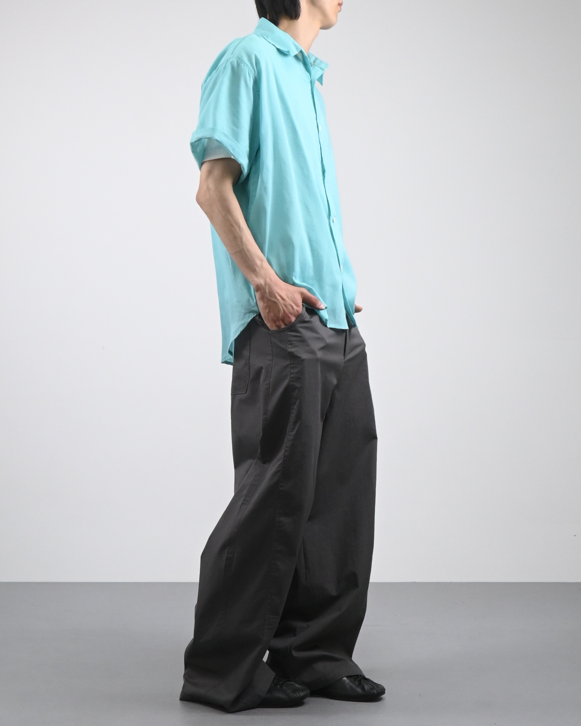 beaming half shirt