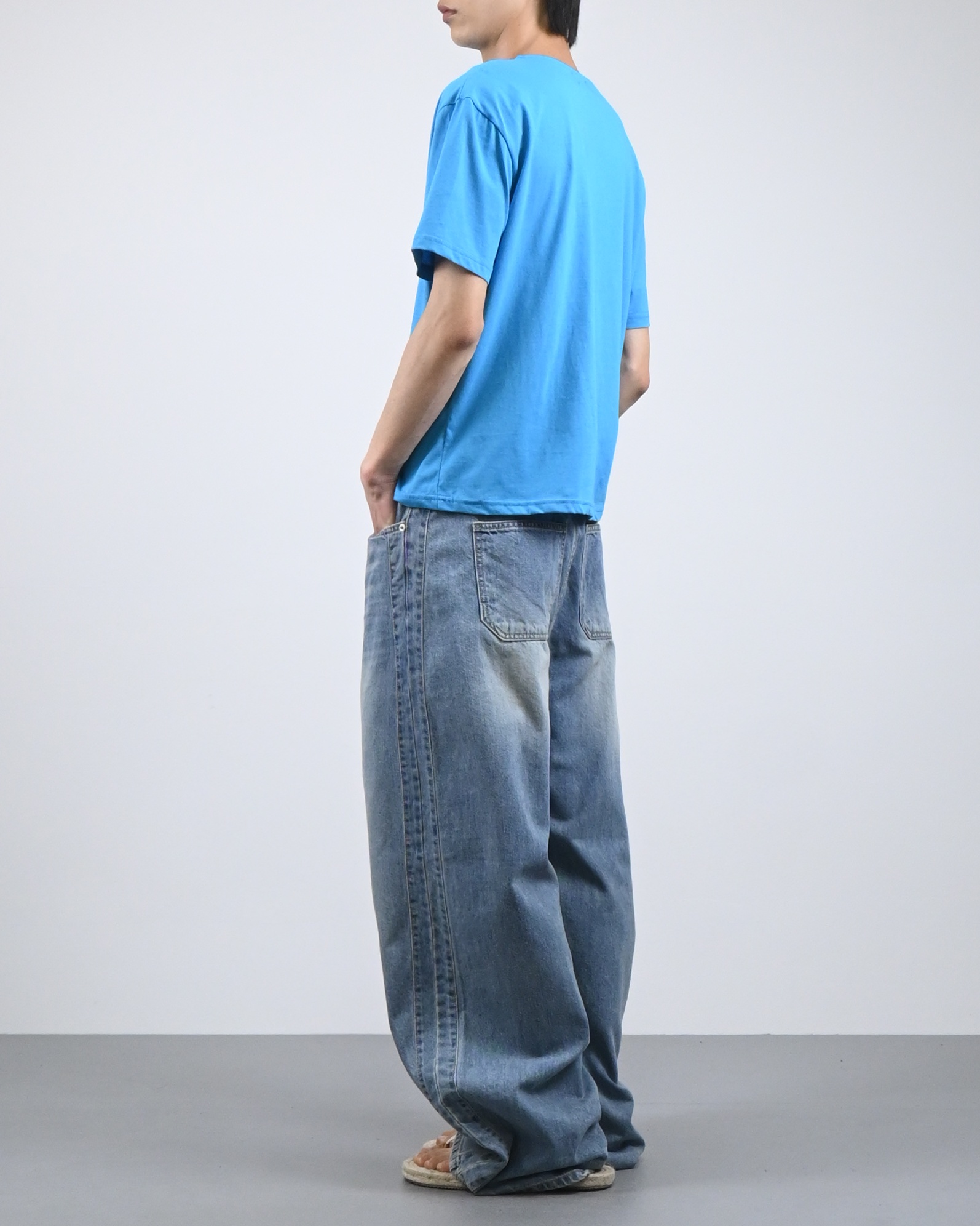 fruits u-neck half t-shirt