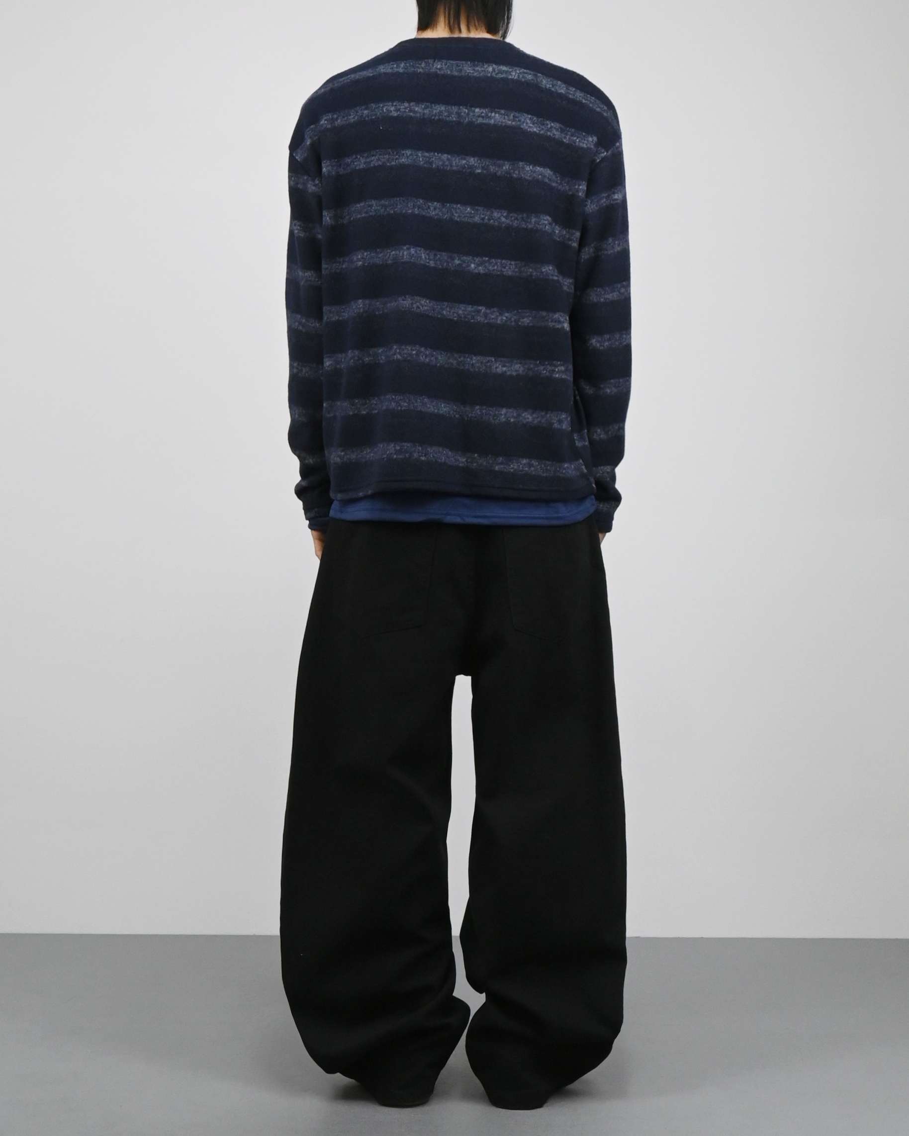 ash stripe knit