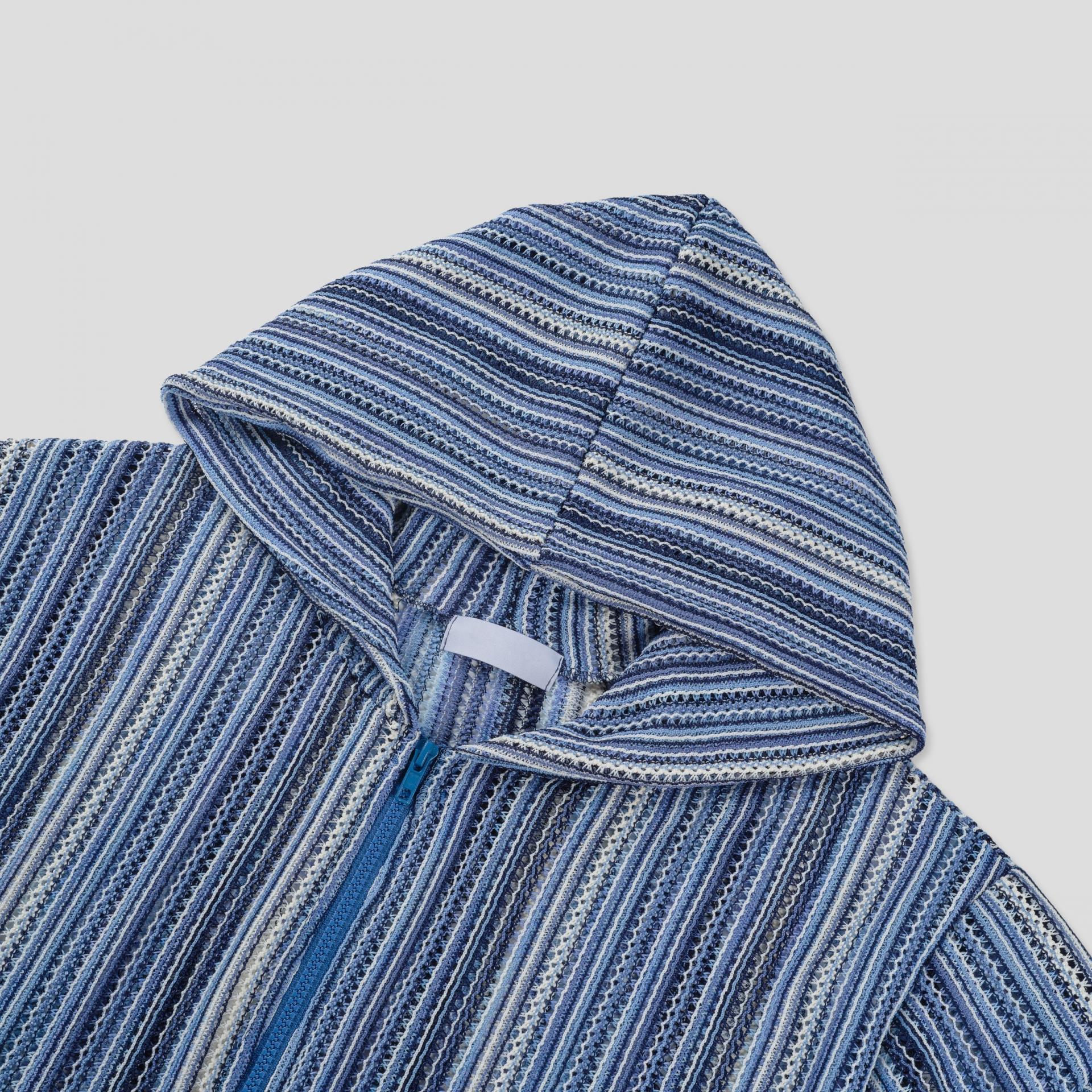 stripe punching hood zip-up
