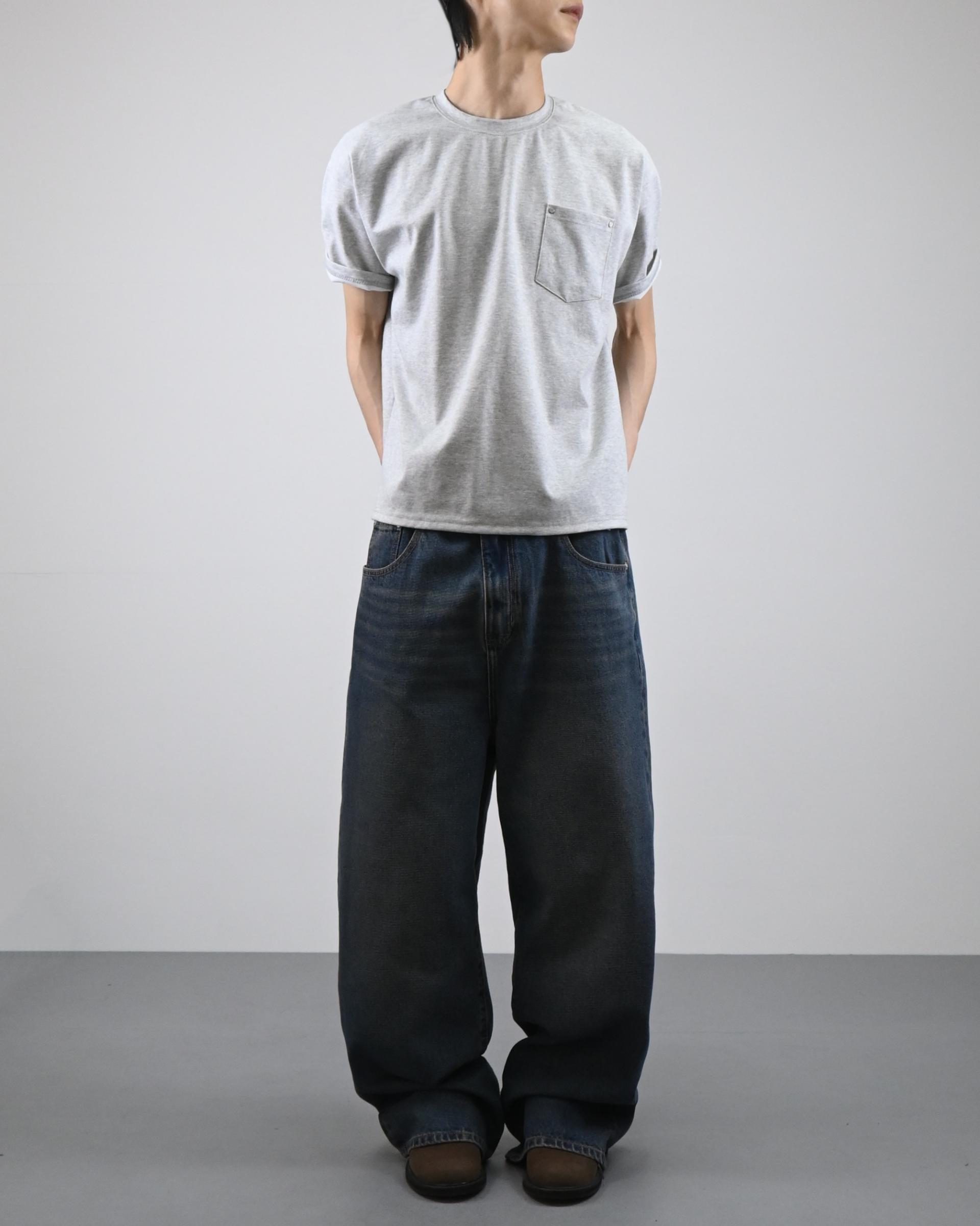 rivet crop half t-shirt