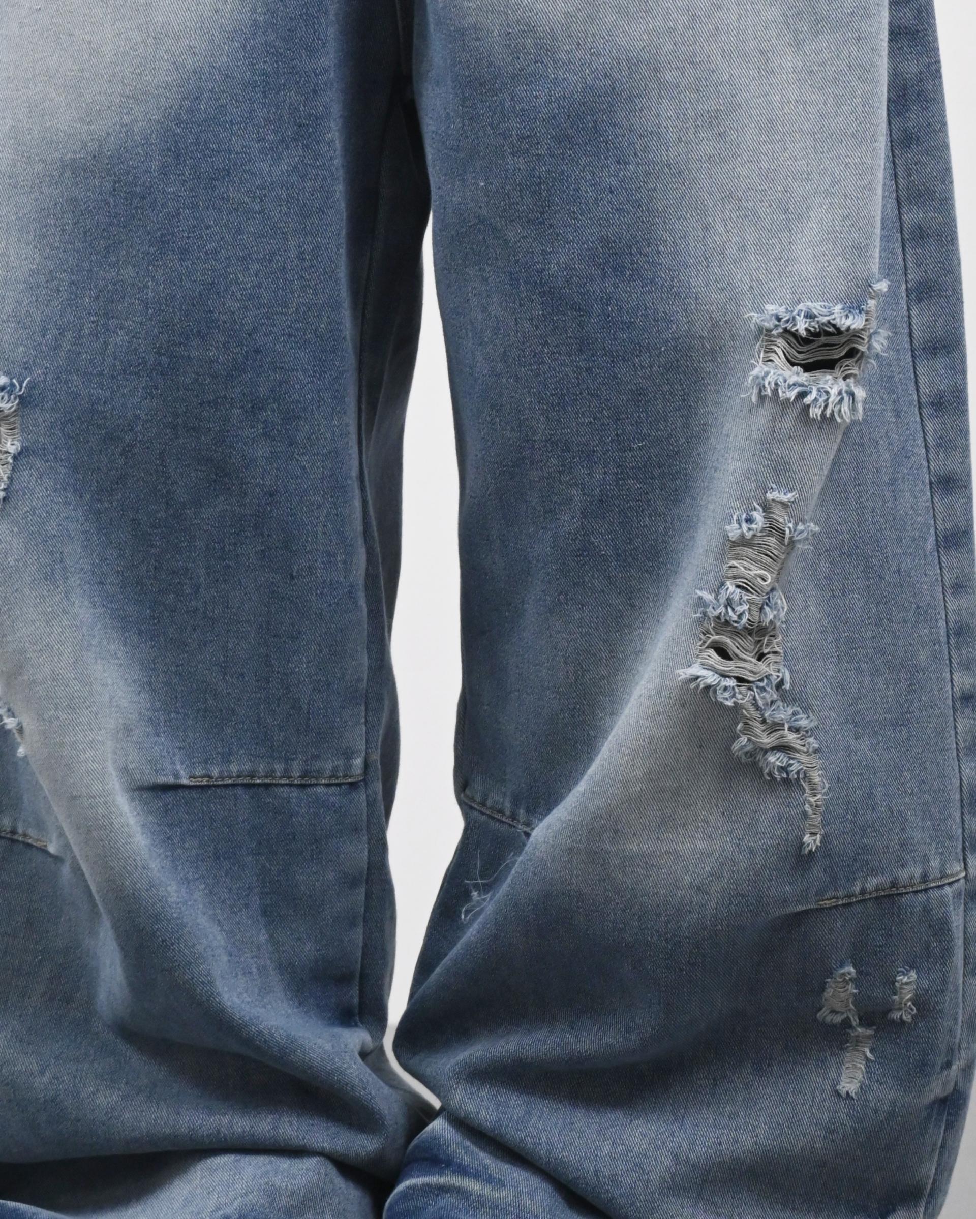 cat washing damage denim pants