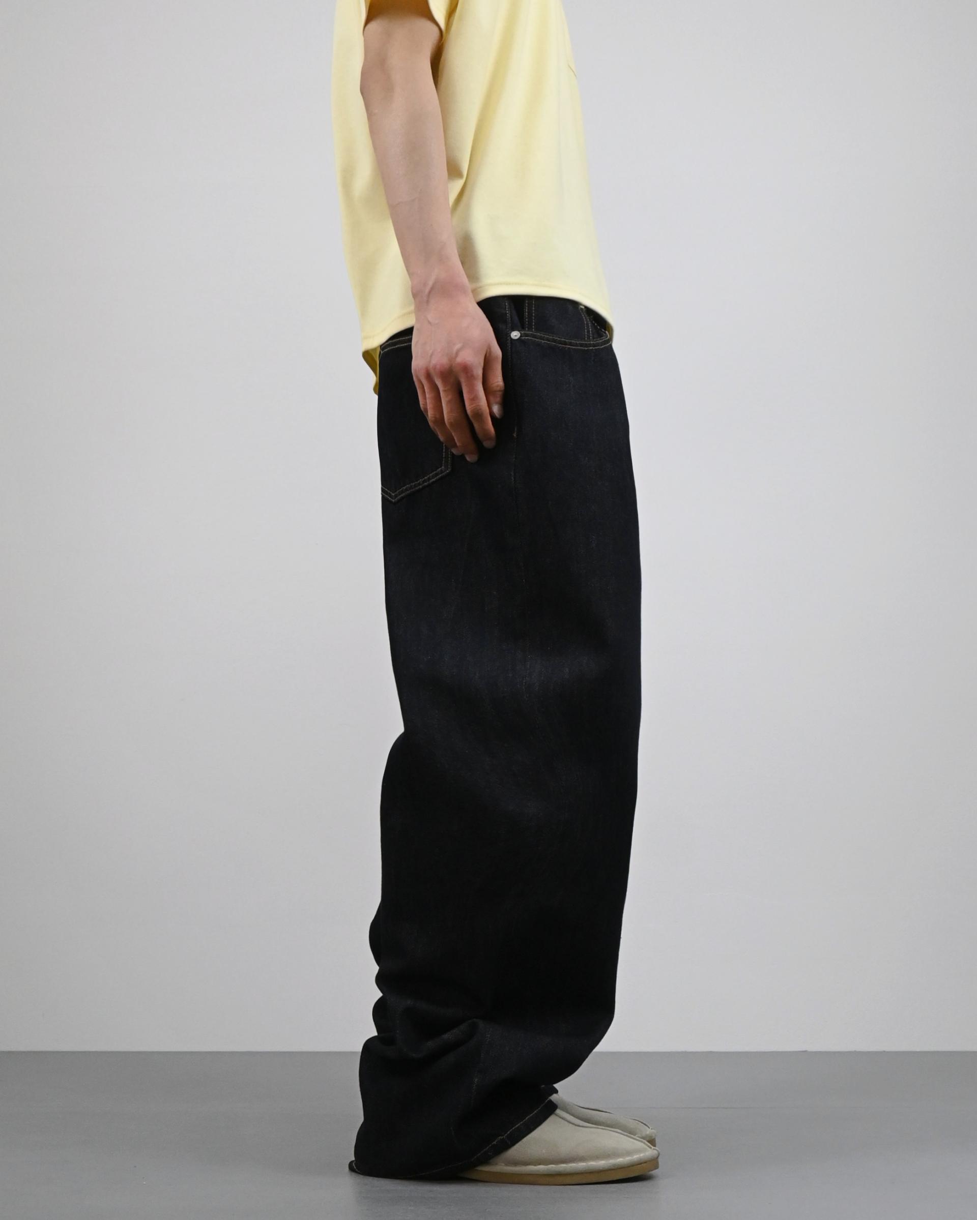 banding raw denim relaxed pants