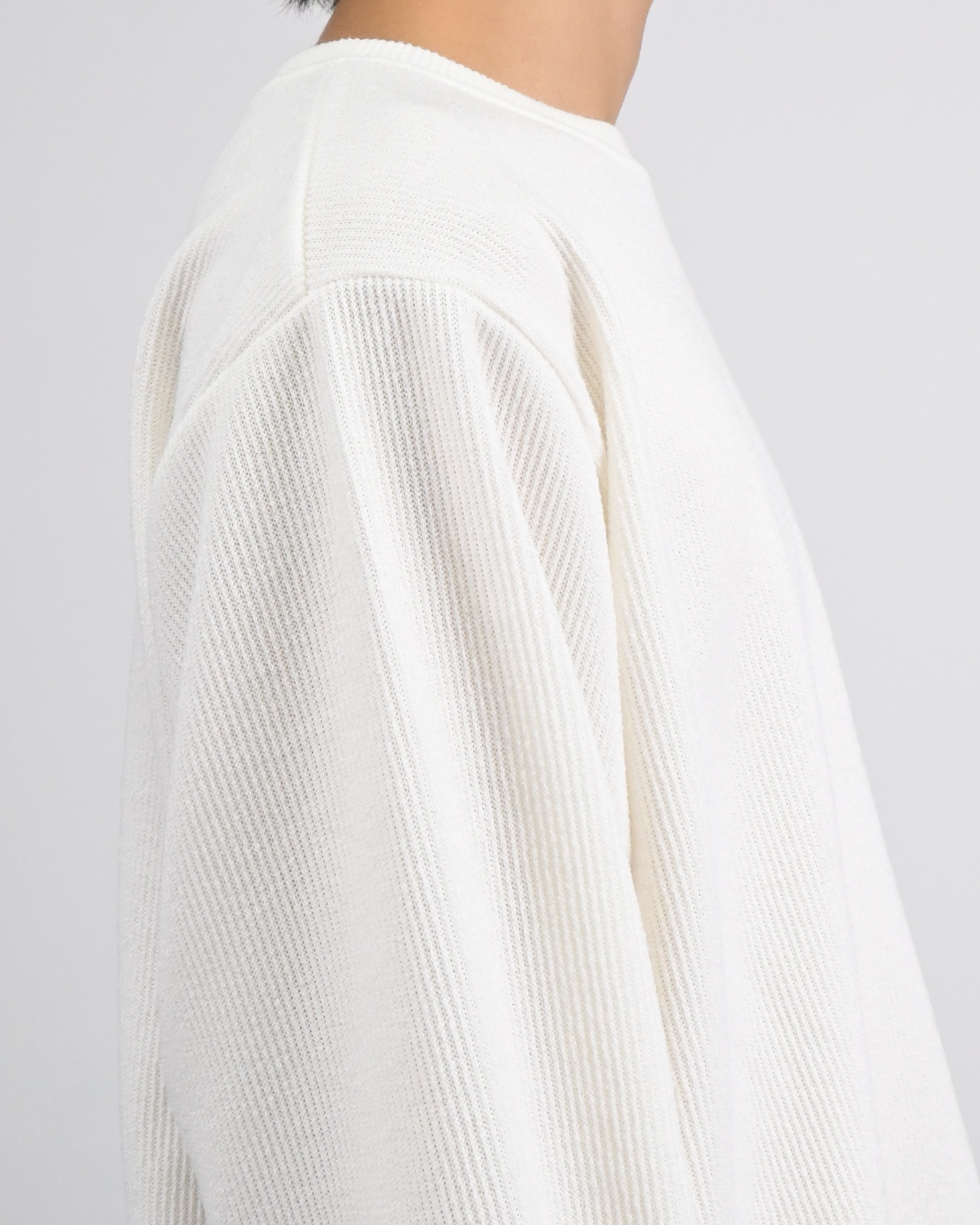 low round knit