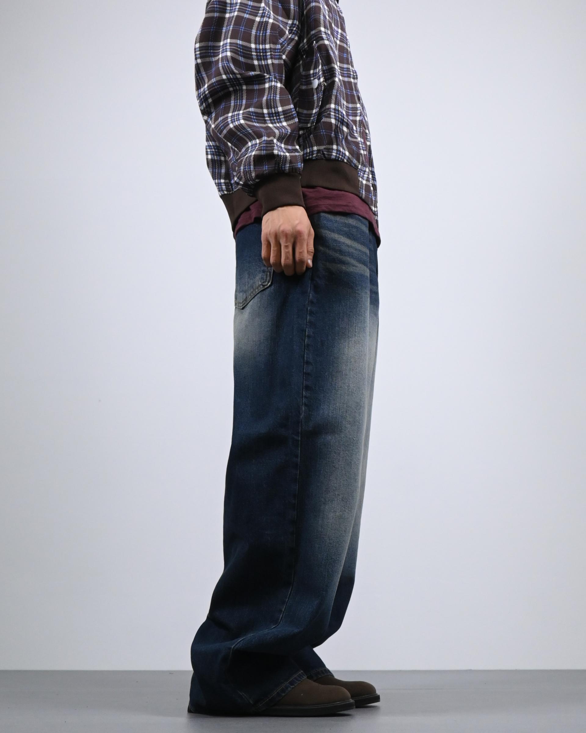 cat washing deep blue denim pants