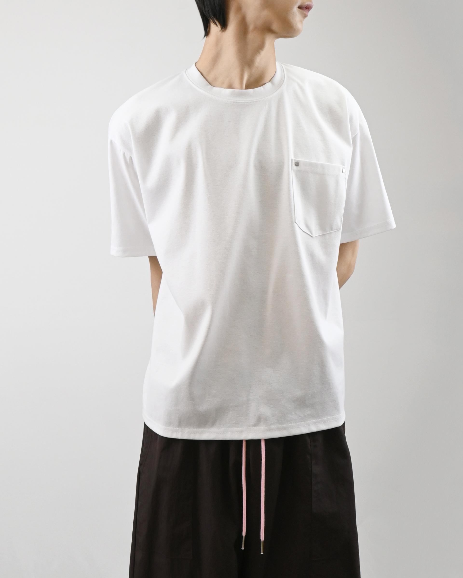 rivet crop half t-shirt