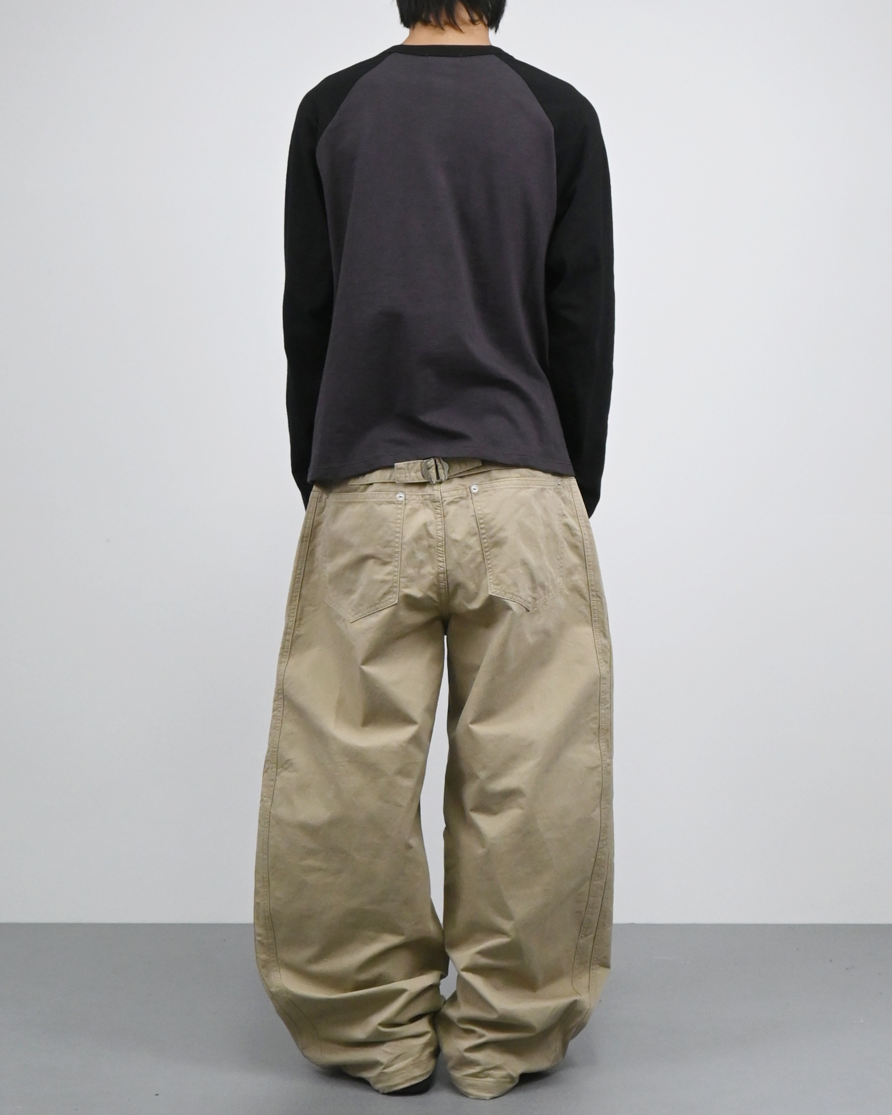 line bijo curved cotton pants