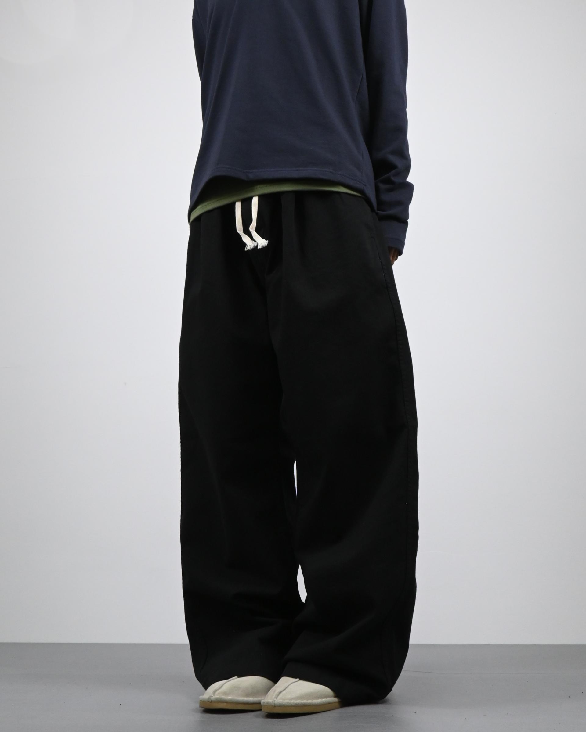 one tuck banding cotton pants