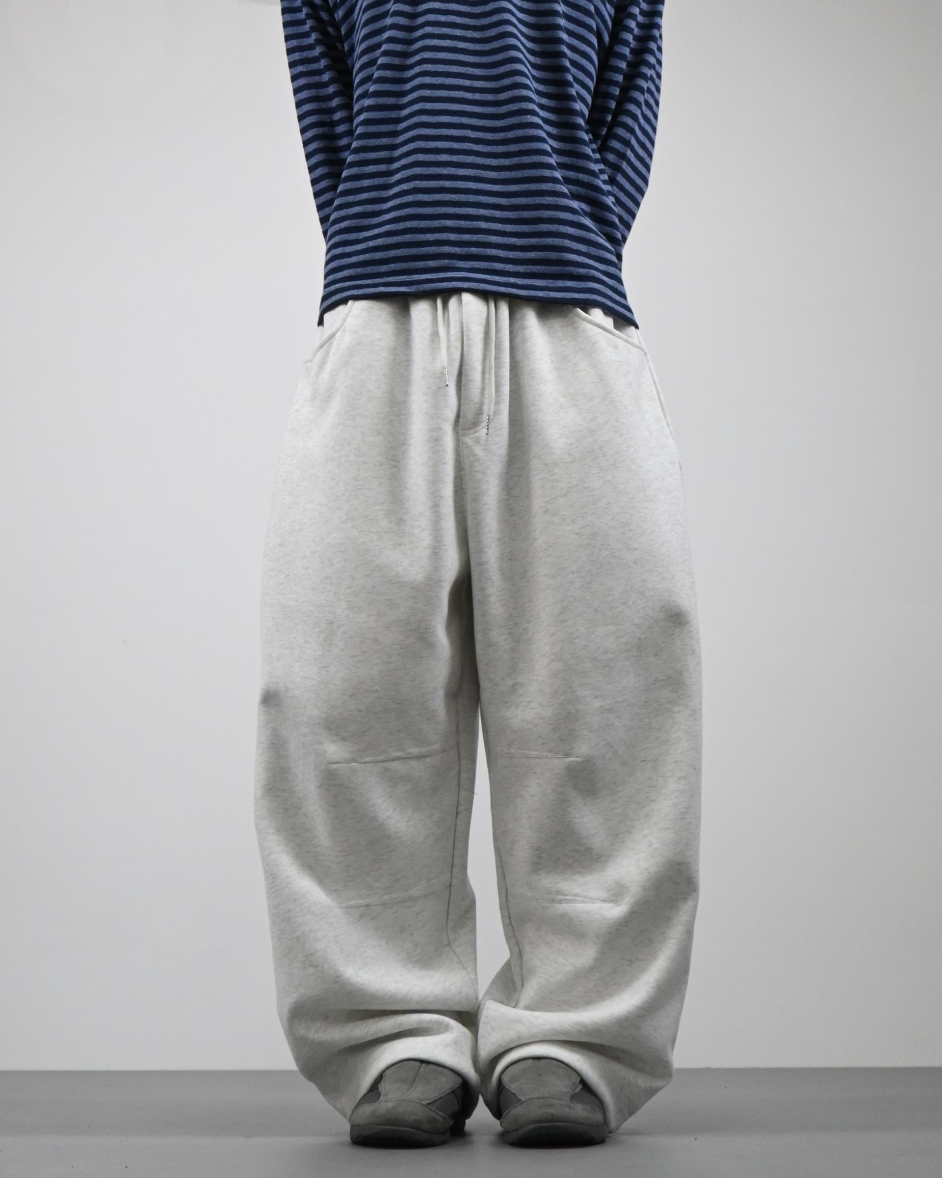 rivet dart sweatpants