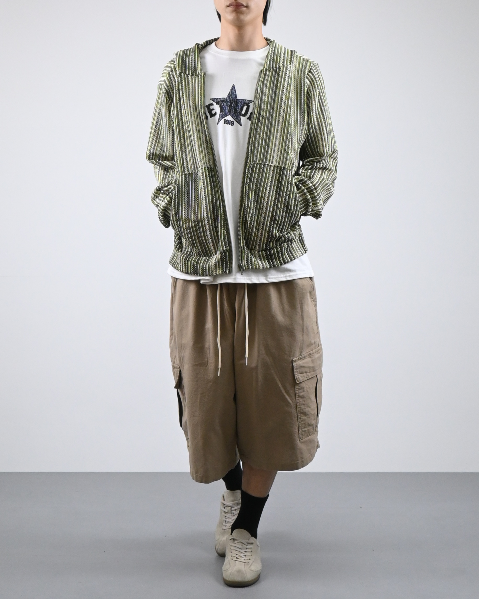 stripe punching hood zip-up