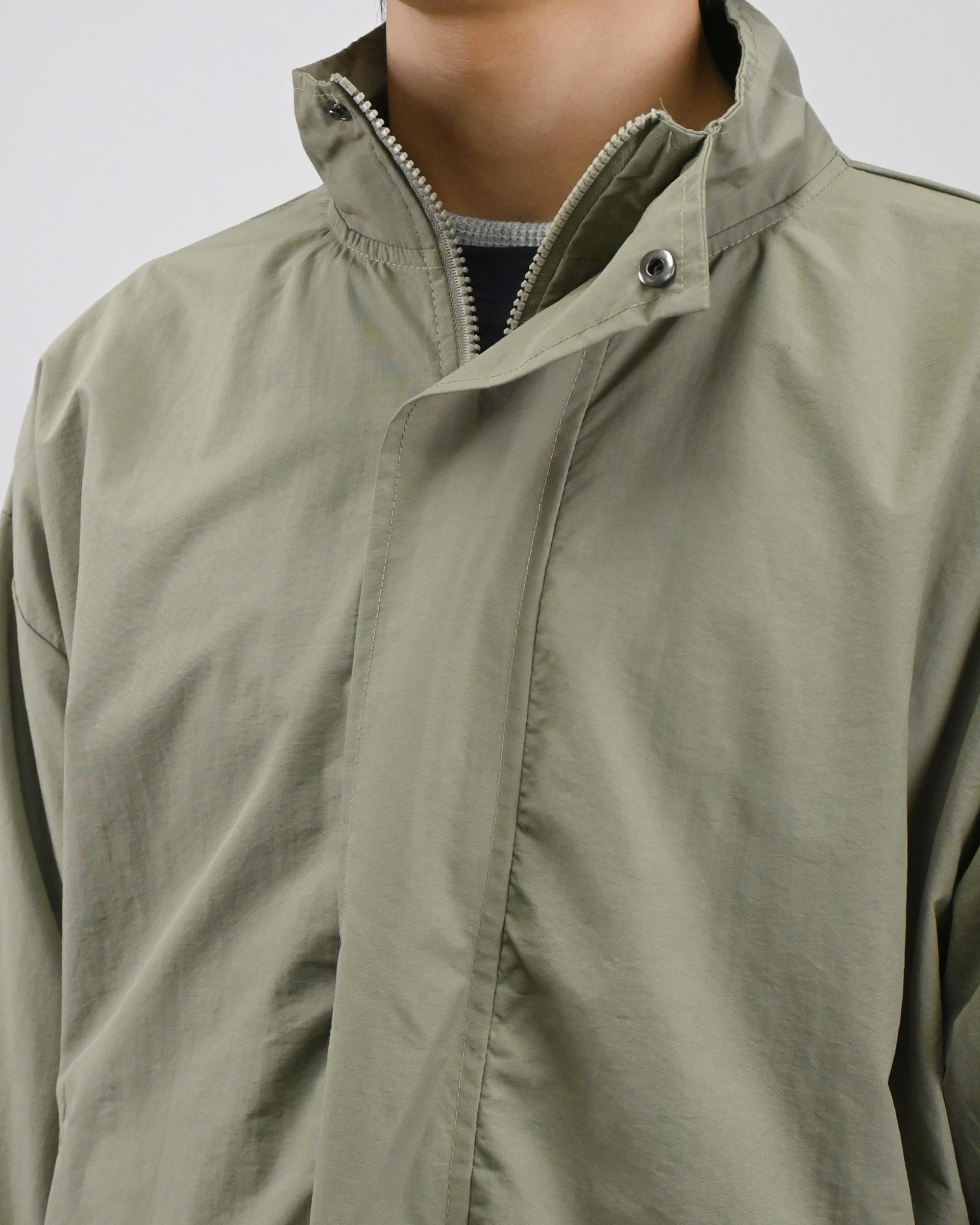 high neck windbreaker