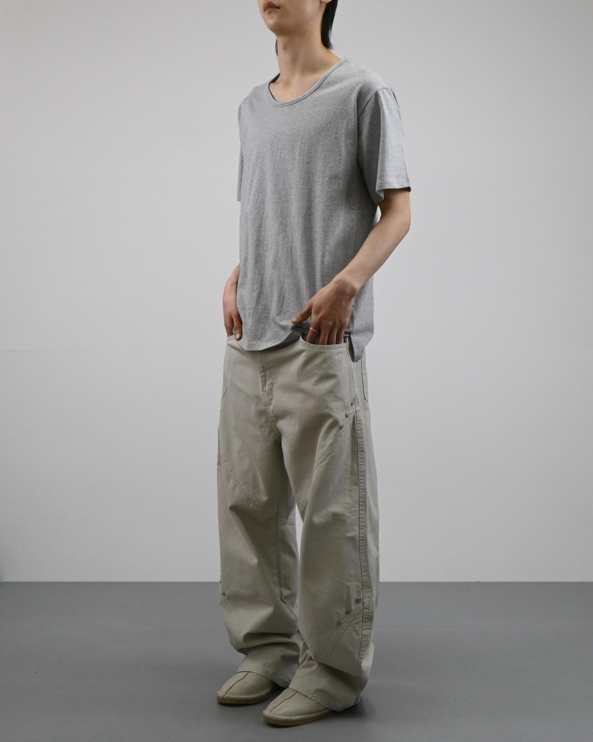 u-neck slit half t-shirt