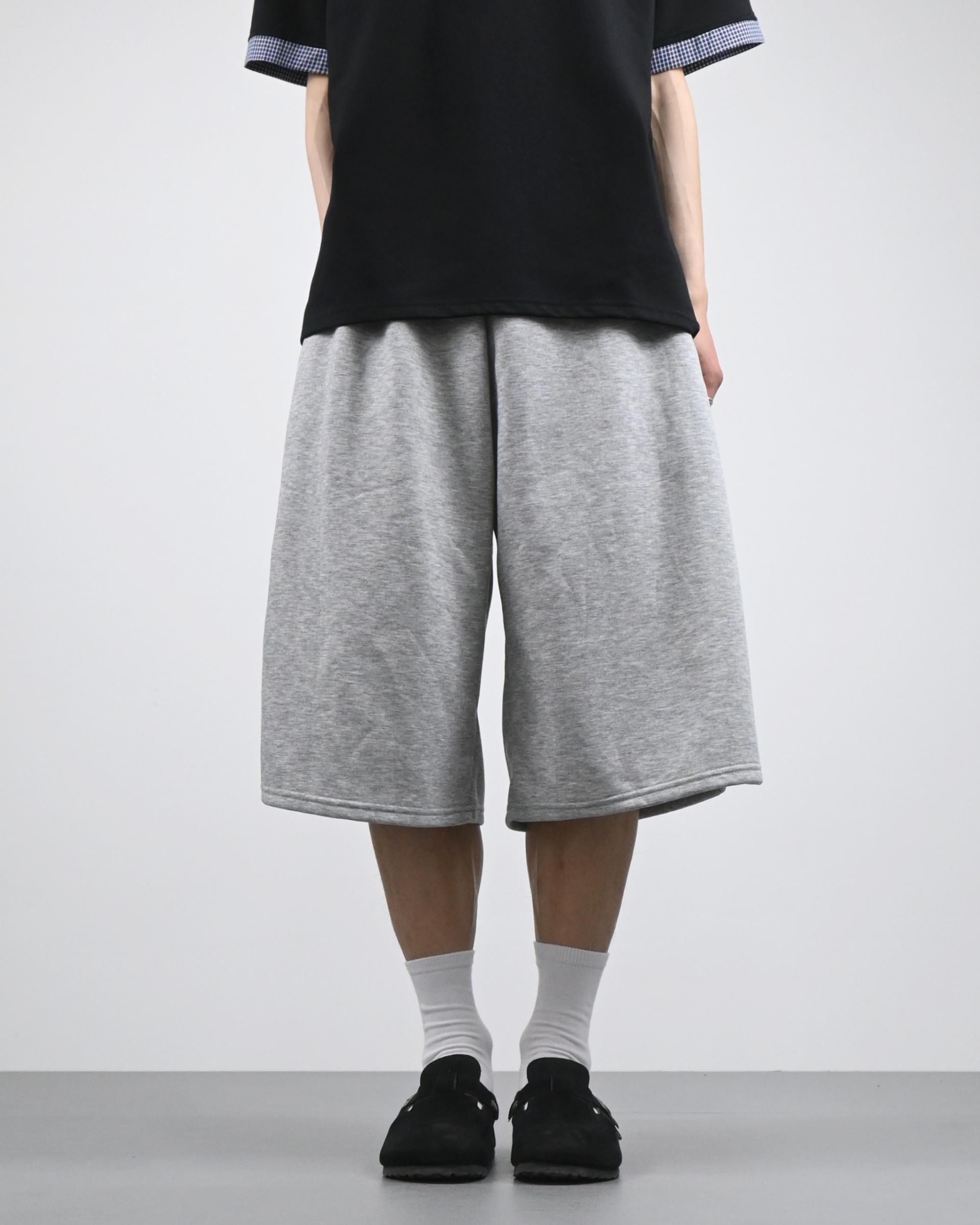 snap bermuda sweatpants