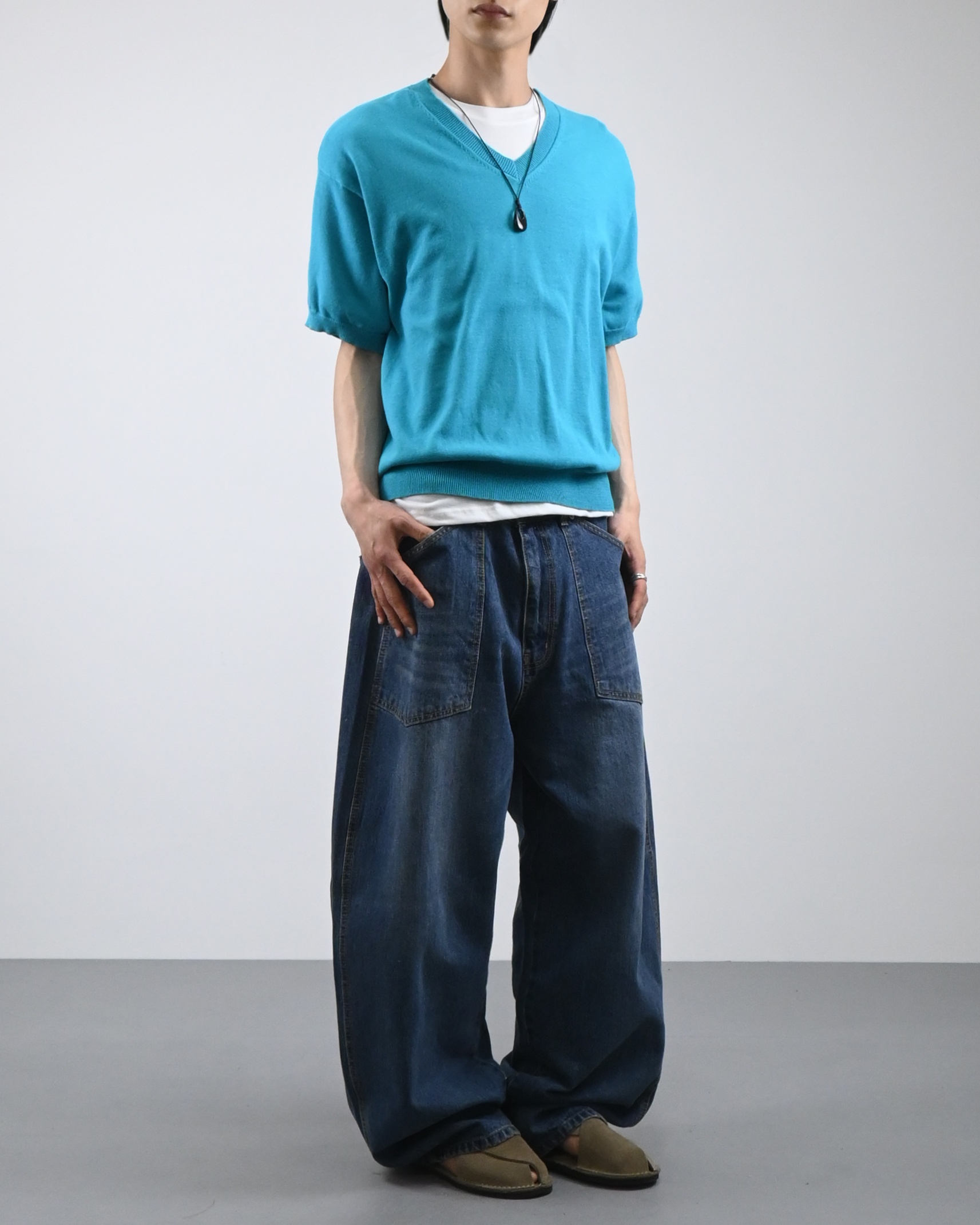 sierra v-neck half knit