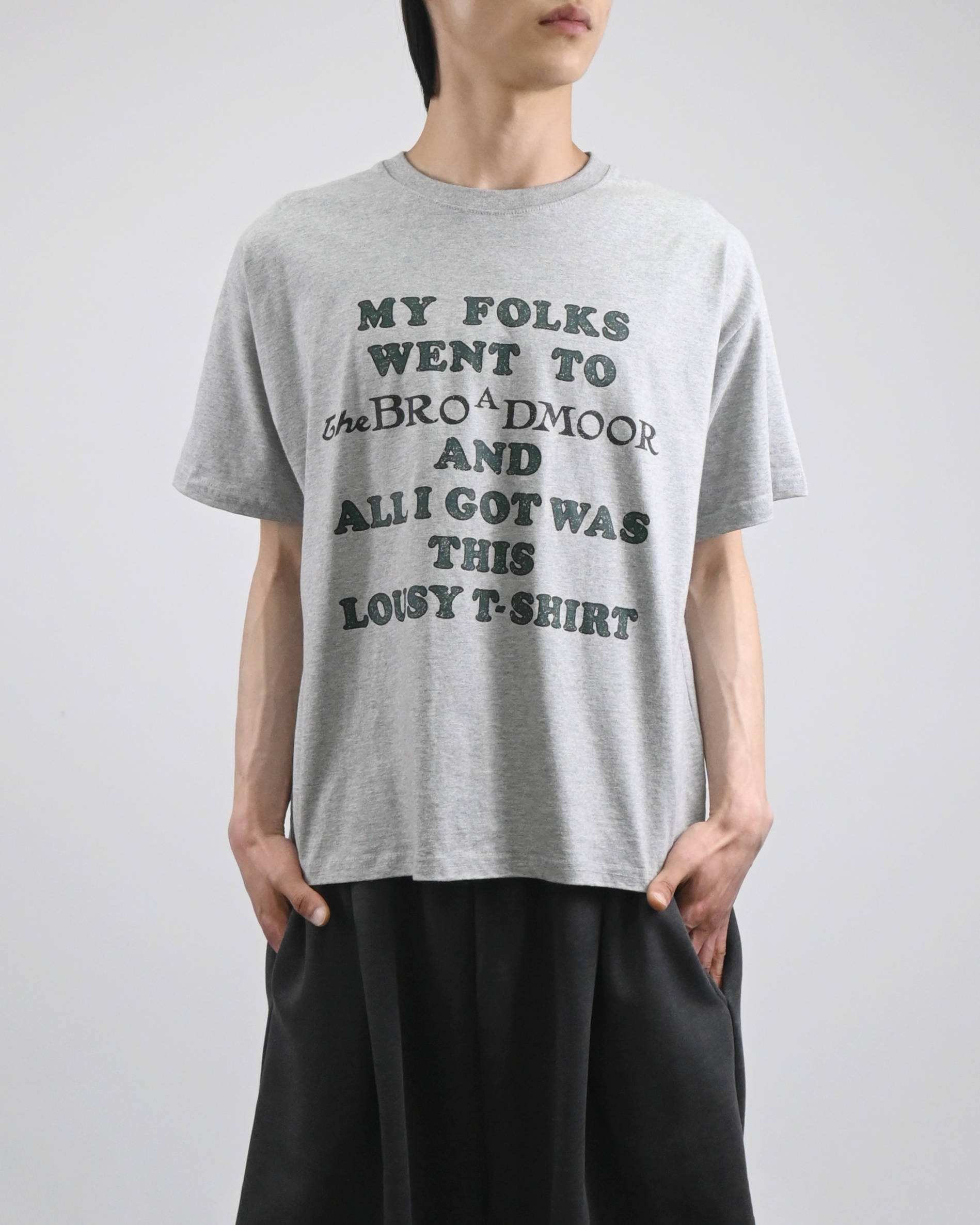 luge lettering half t-shirt