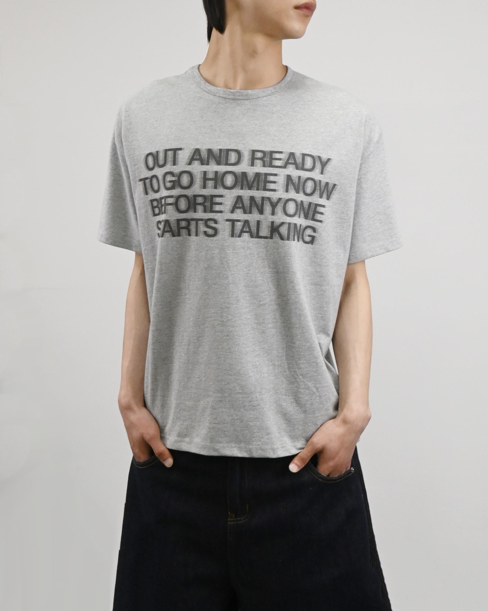 blur lettering half t-shirt