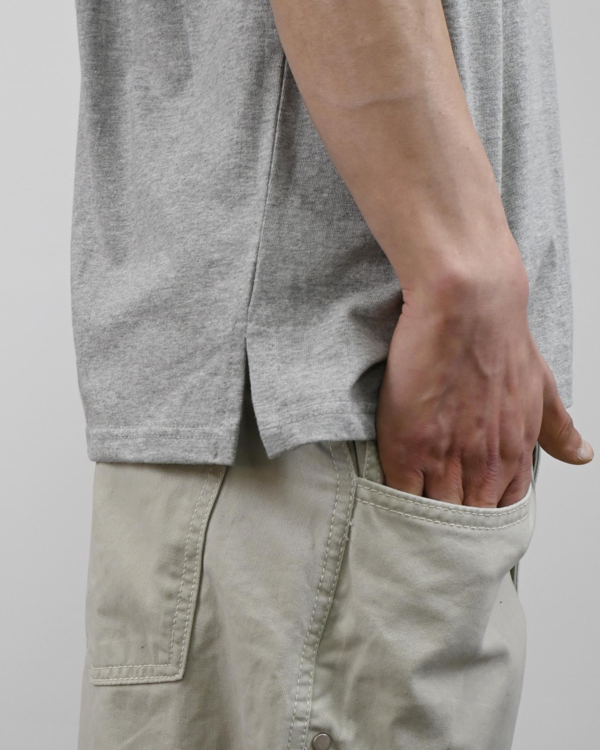 u-neck slit half t-shirt