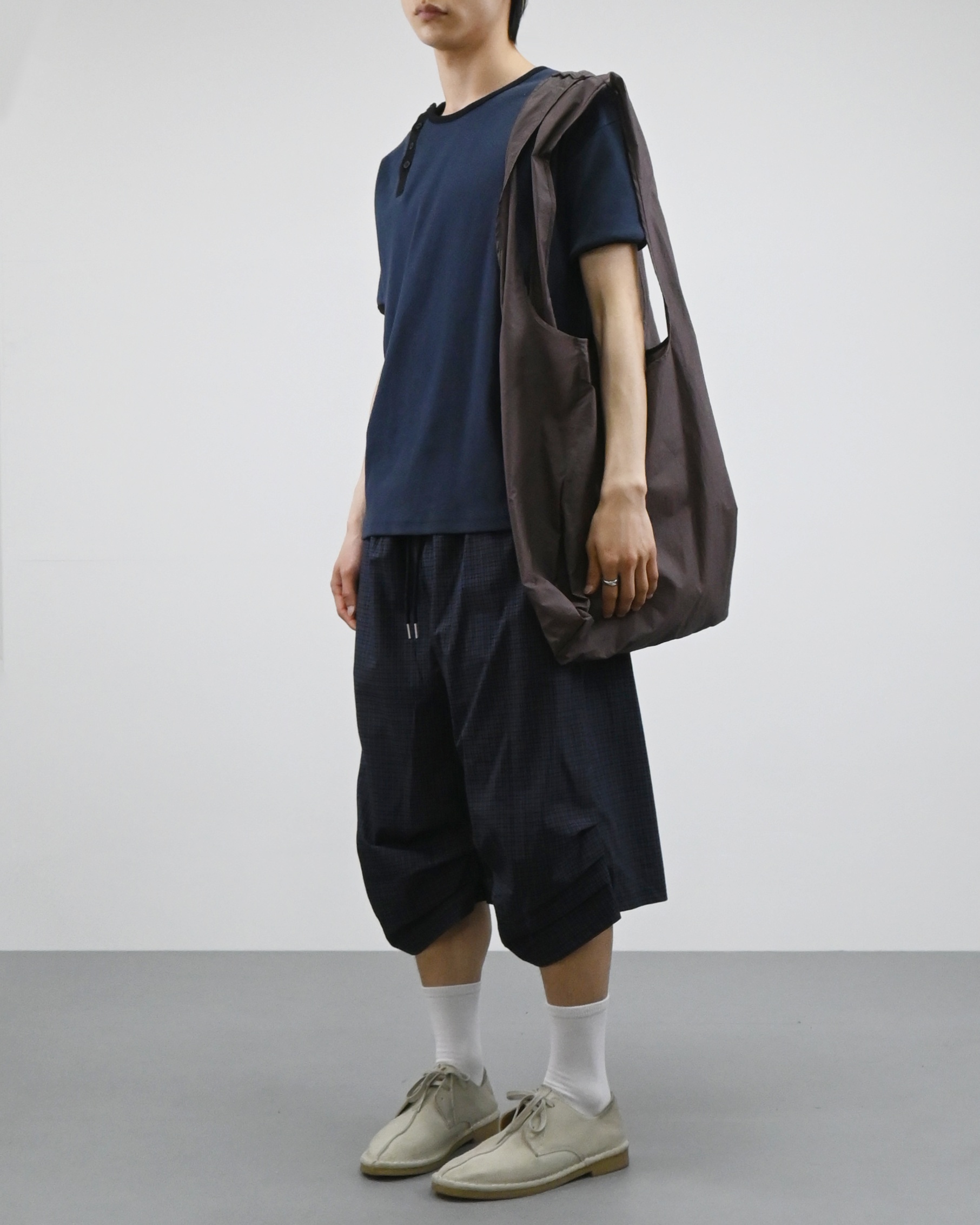 offset henley neck ringer half t-shirt