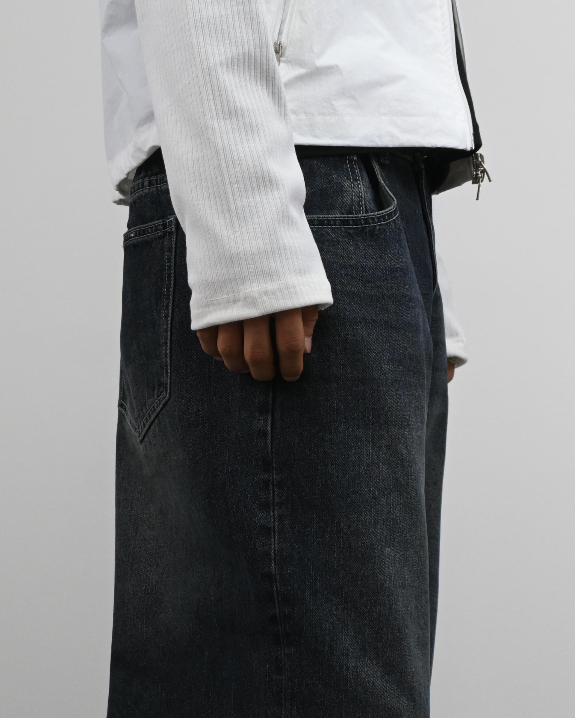 dart curved denim pants (dark blue)