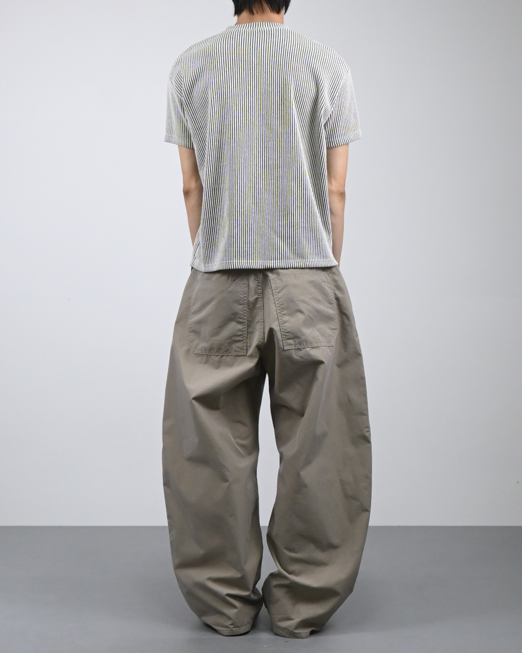 cp side tuck cotton curved pants
