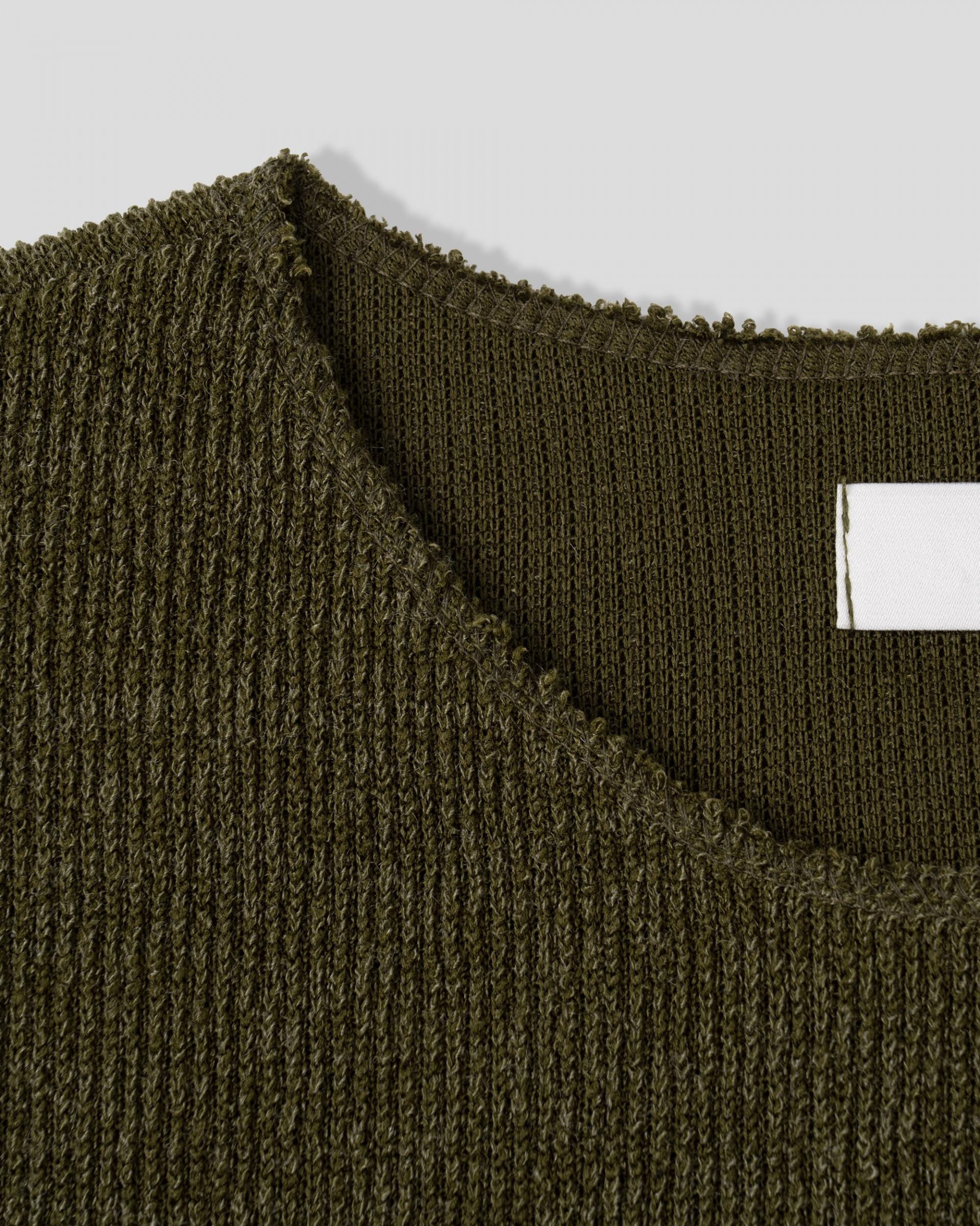 cut wide round neck t-shirt