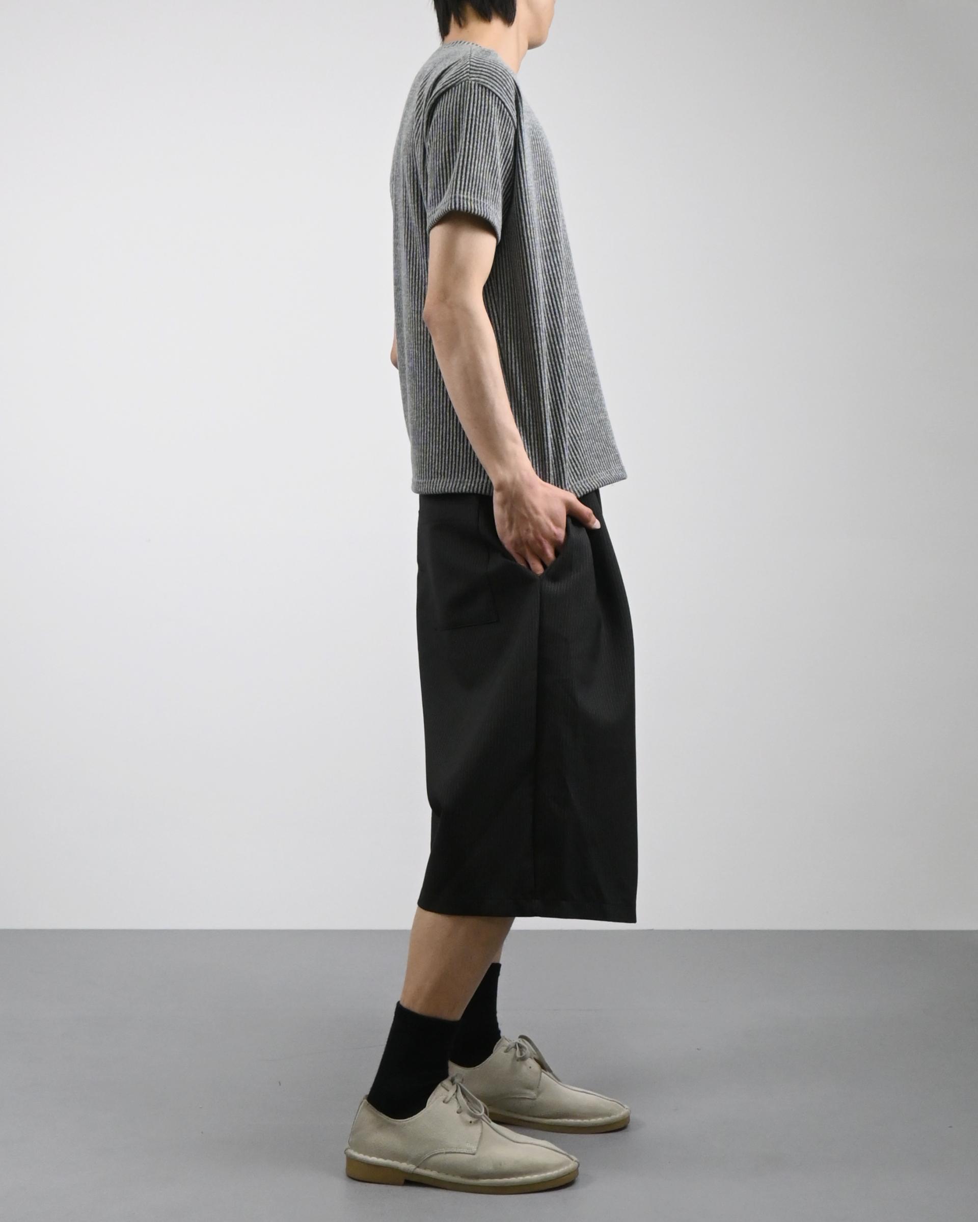 two tone ribbed half-t-shirt