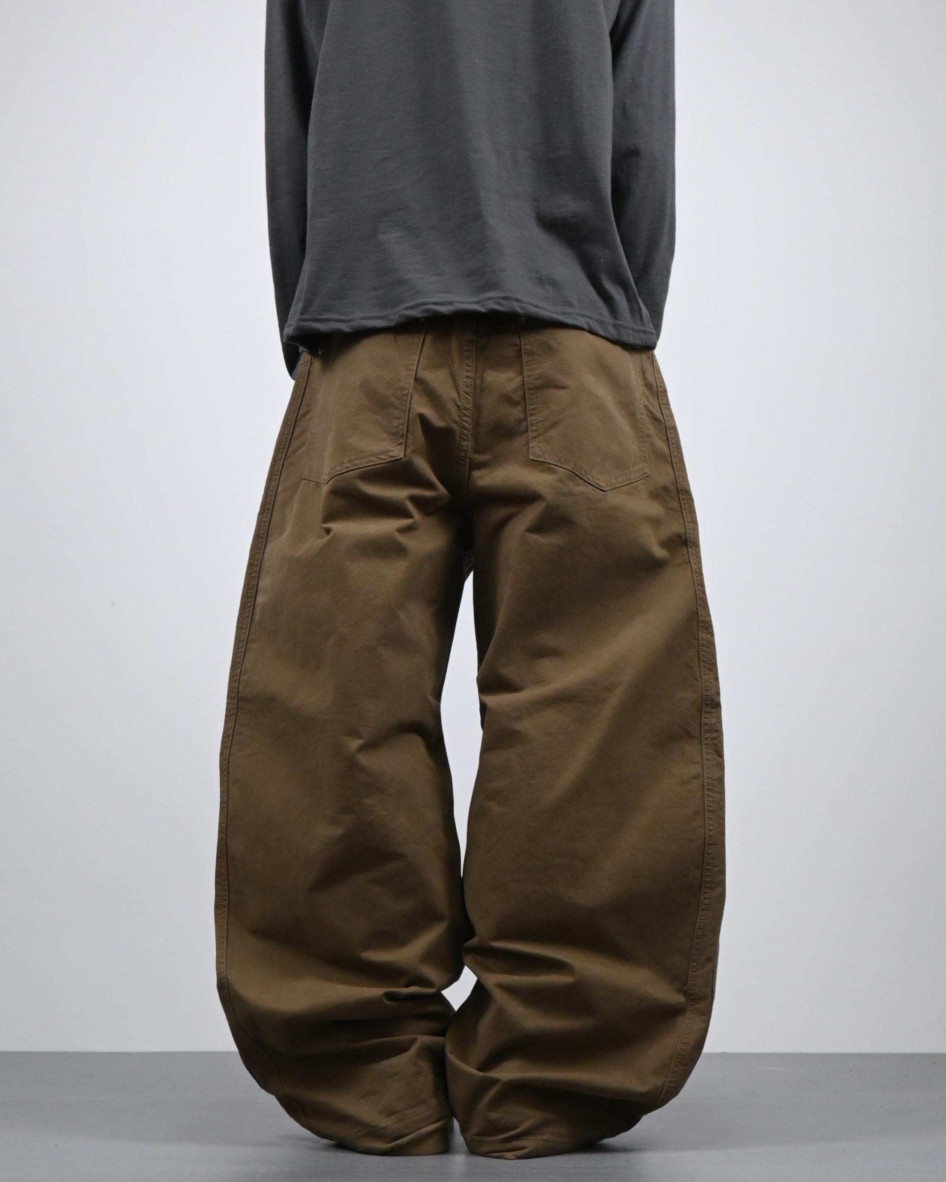 line bijo curved cotton pants