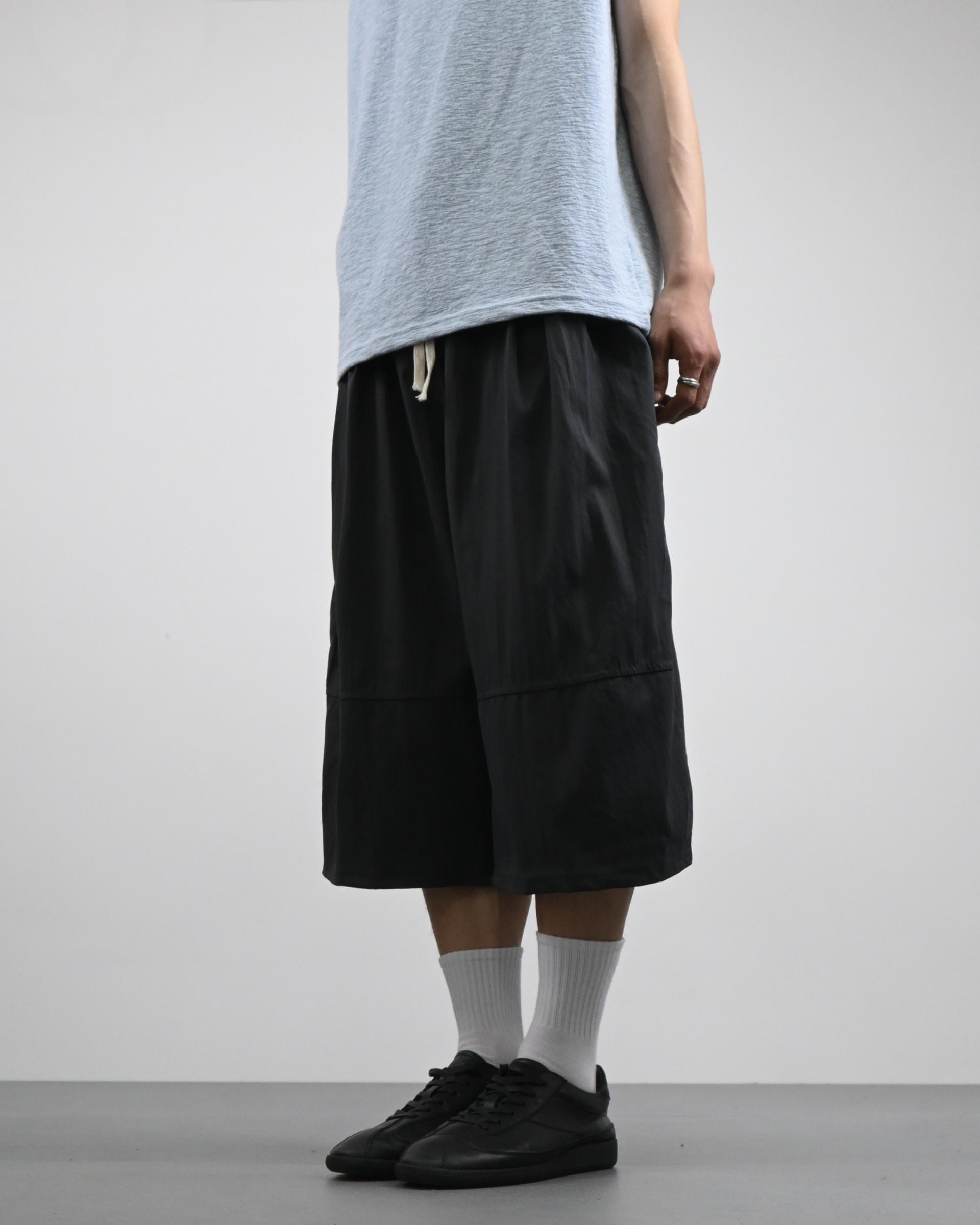 one tuck pigment bermuda sweatpants 복제