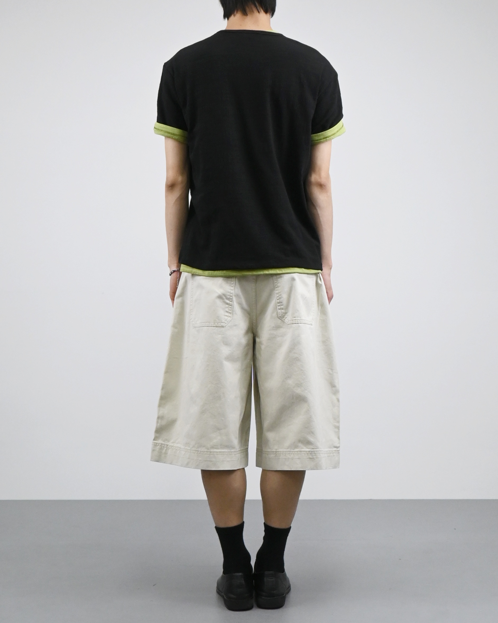 pigment two tuck bermuda cotton pants