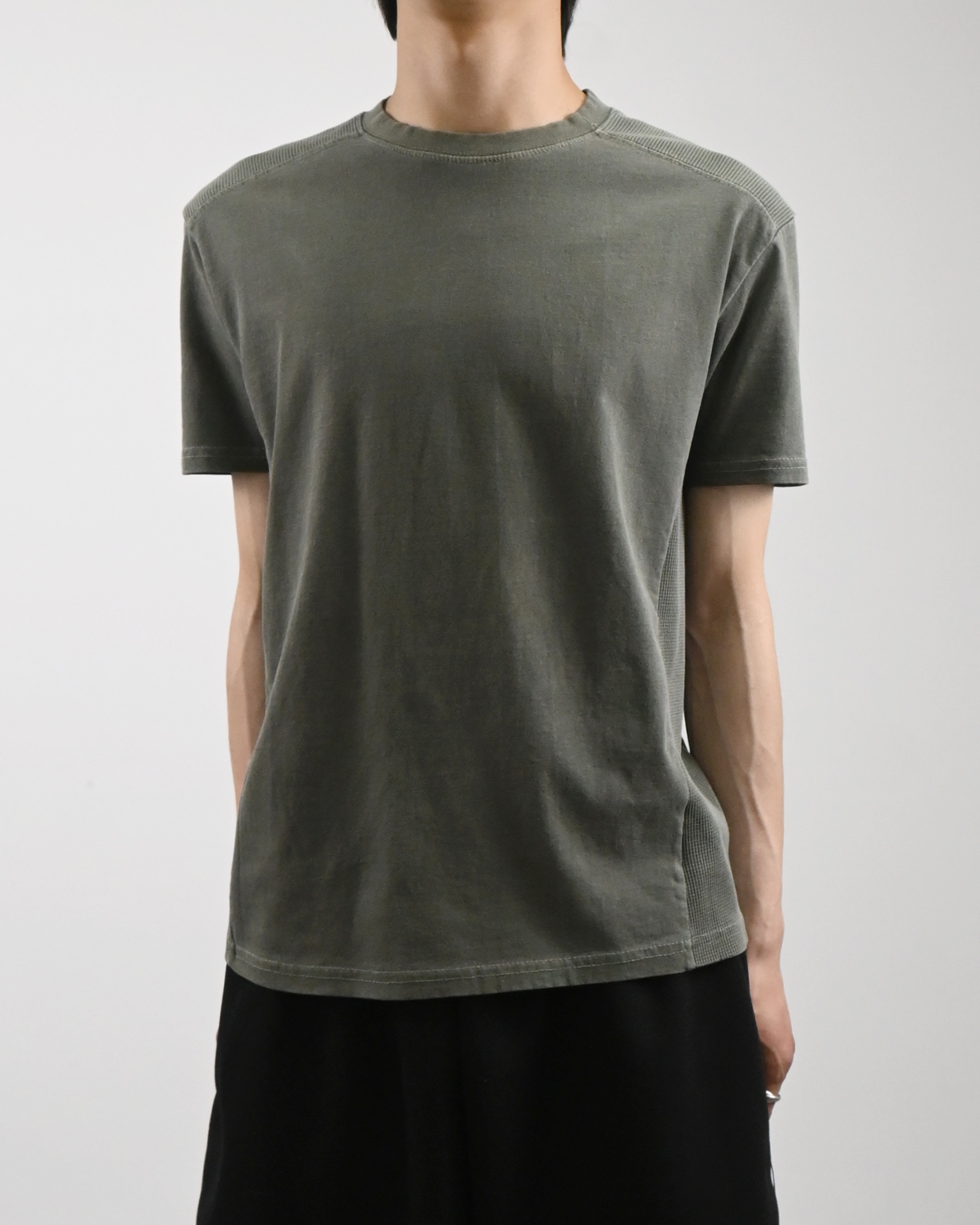 waffle panel pigment half t-shirt
