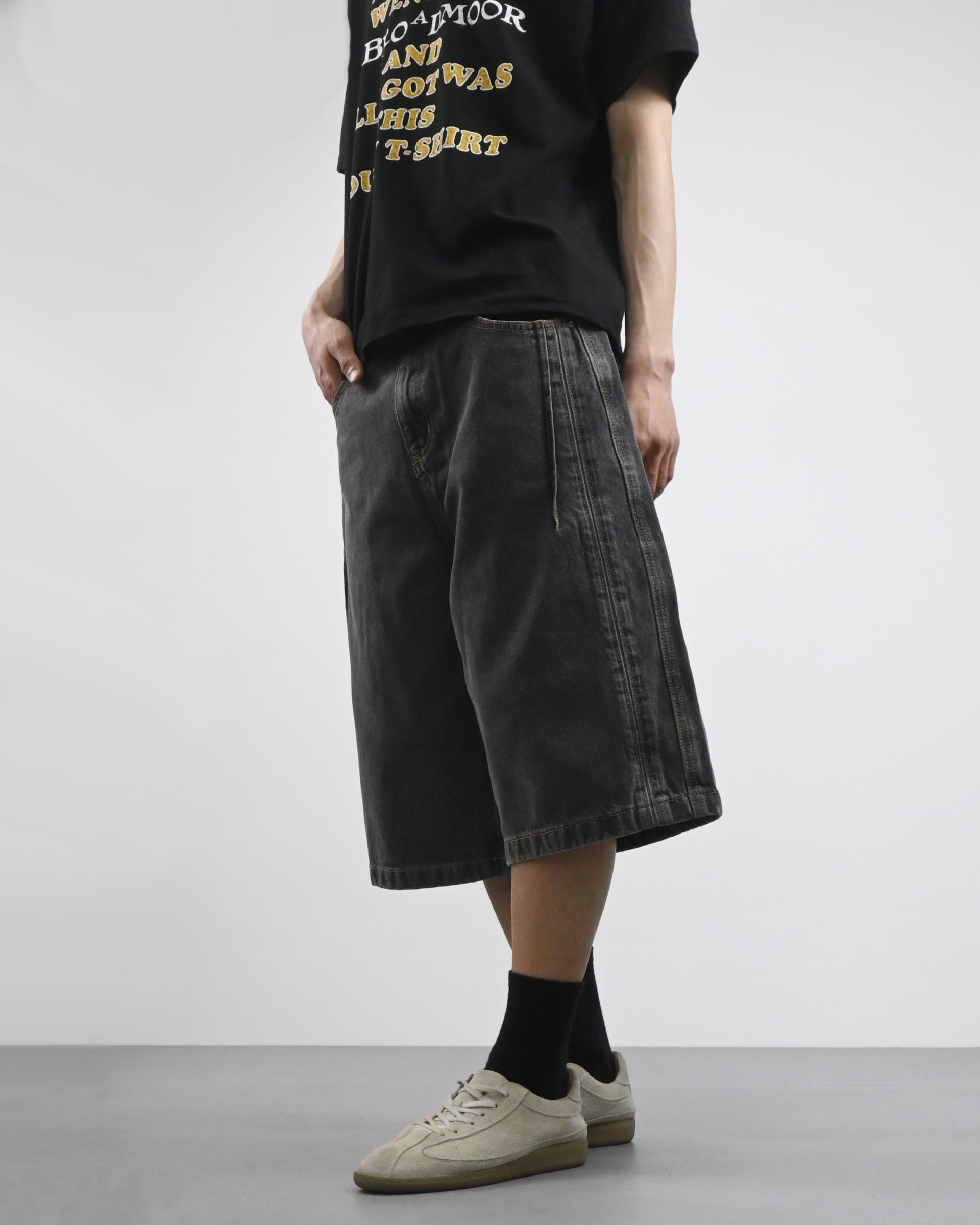 charcoal side line bermuda denim pants