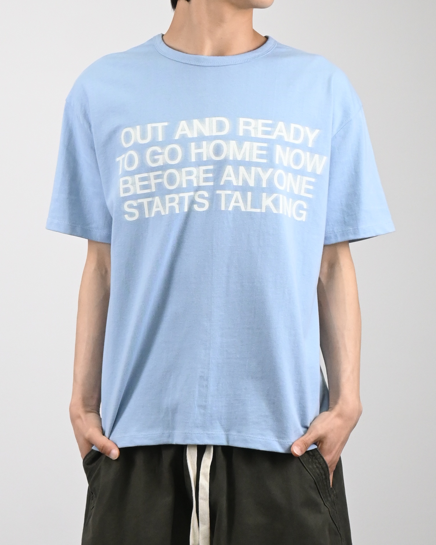 blur lettering half t-shirt