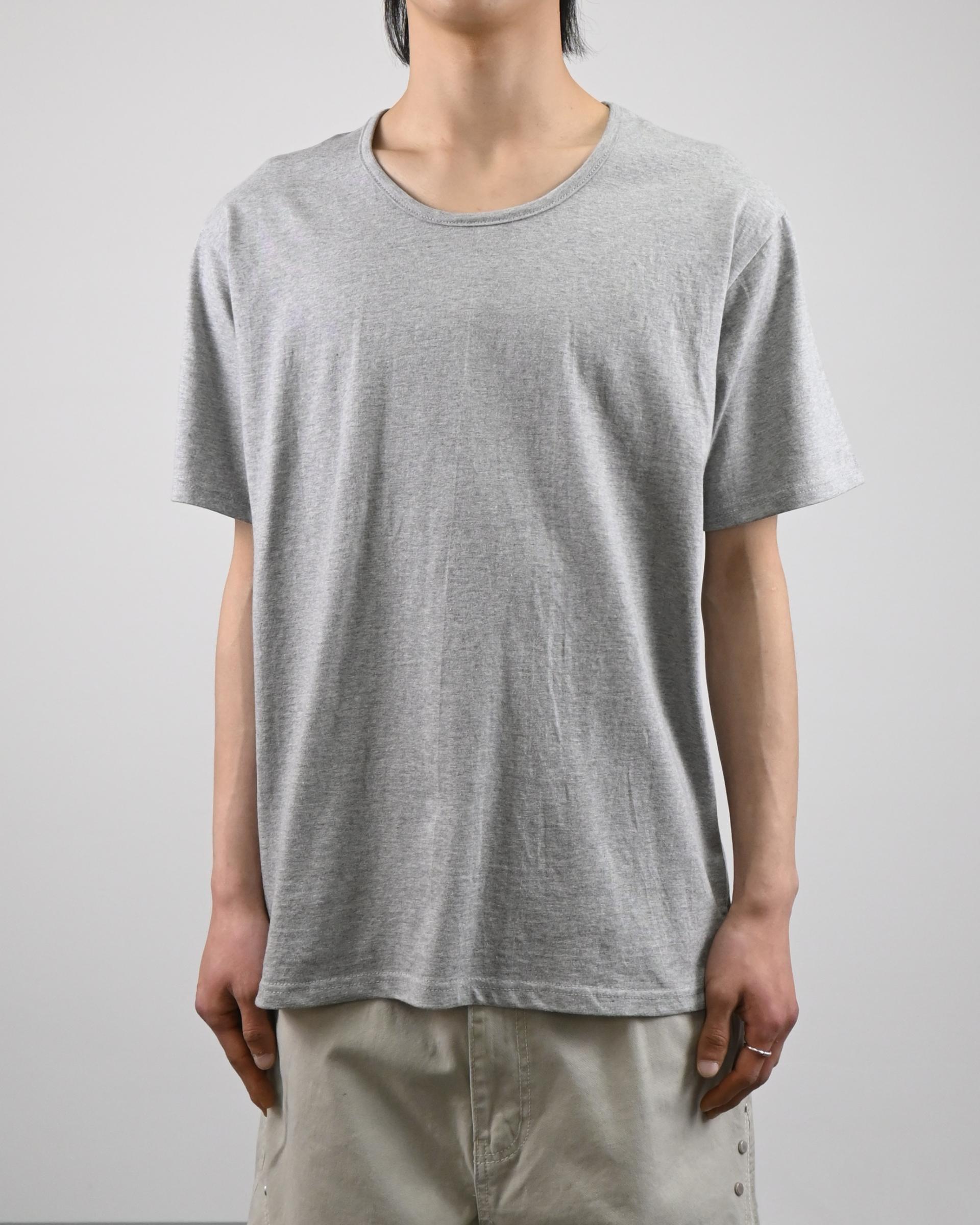 u-neck slit half t-shirt