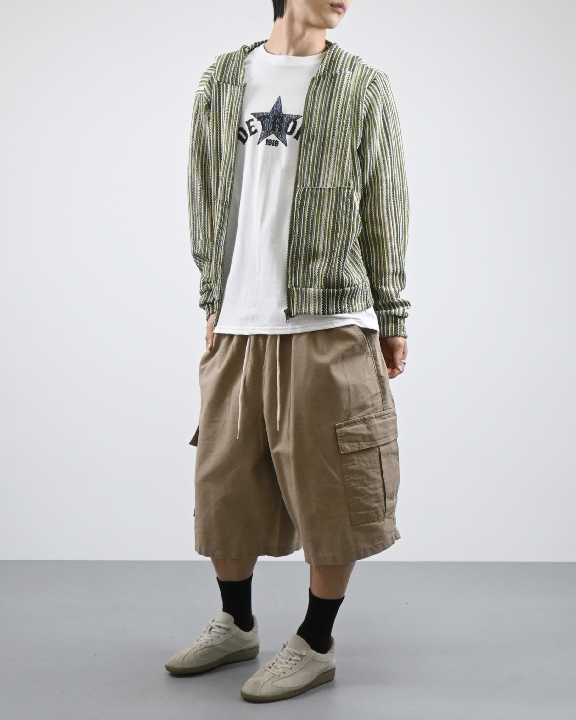 stripe punching hood zip-up