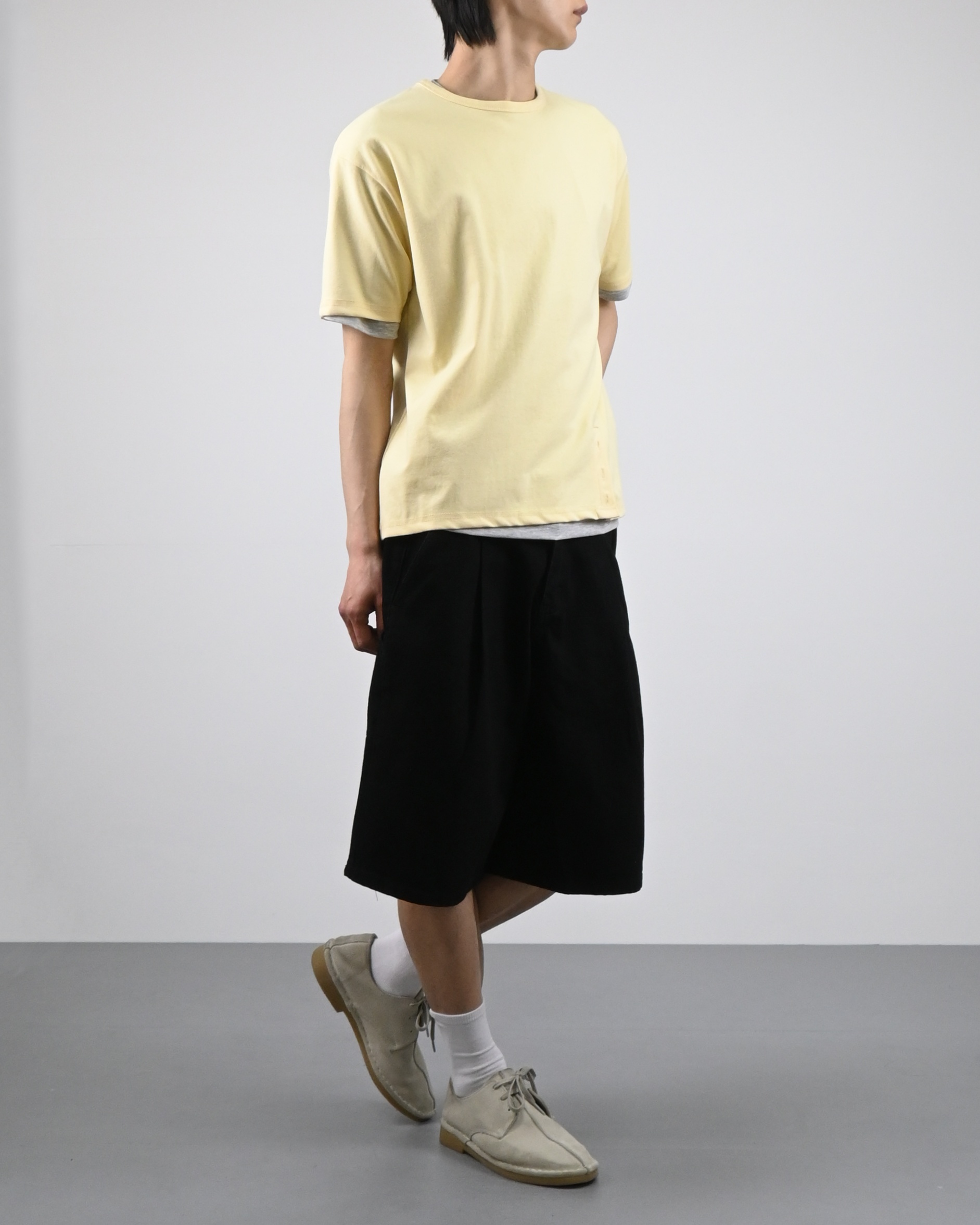 under snap half-t-shirt