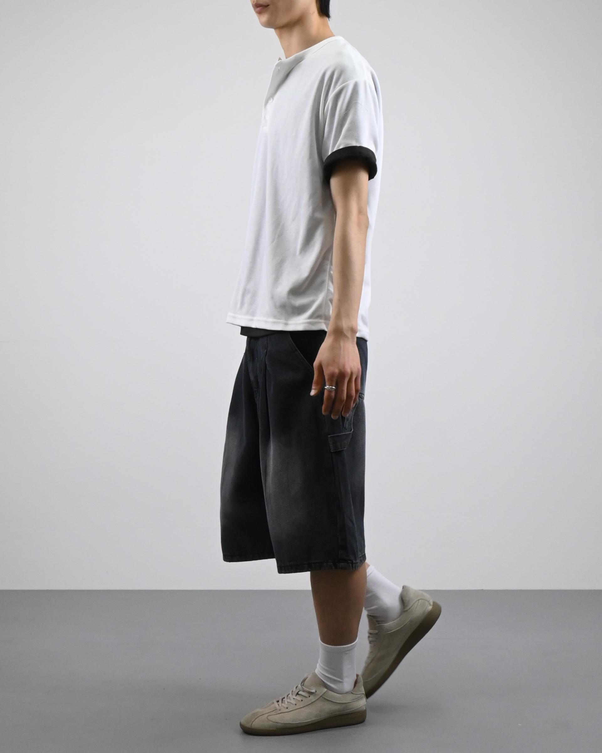 one tuck carpenter bermuda denim pants