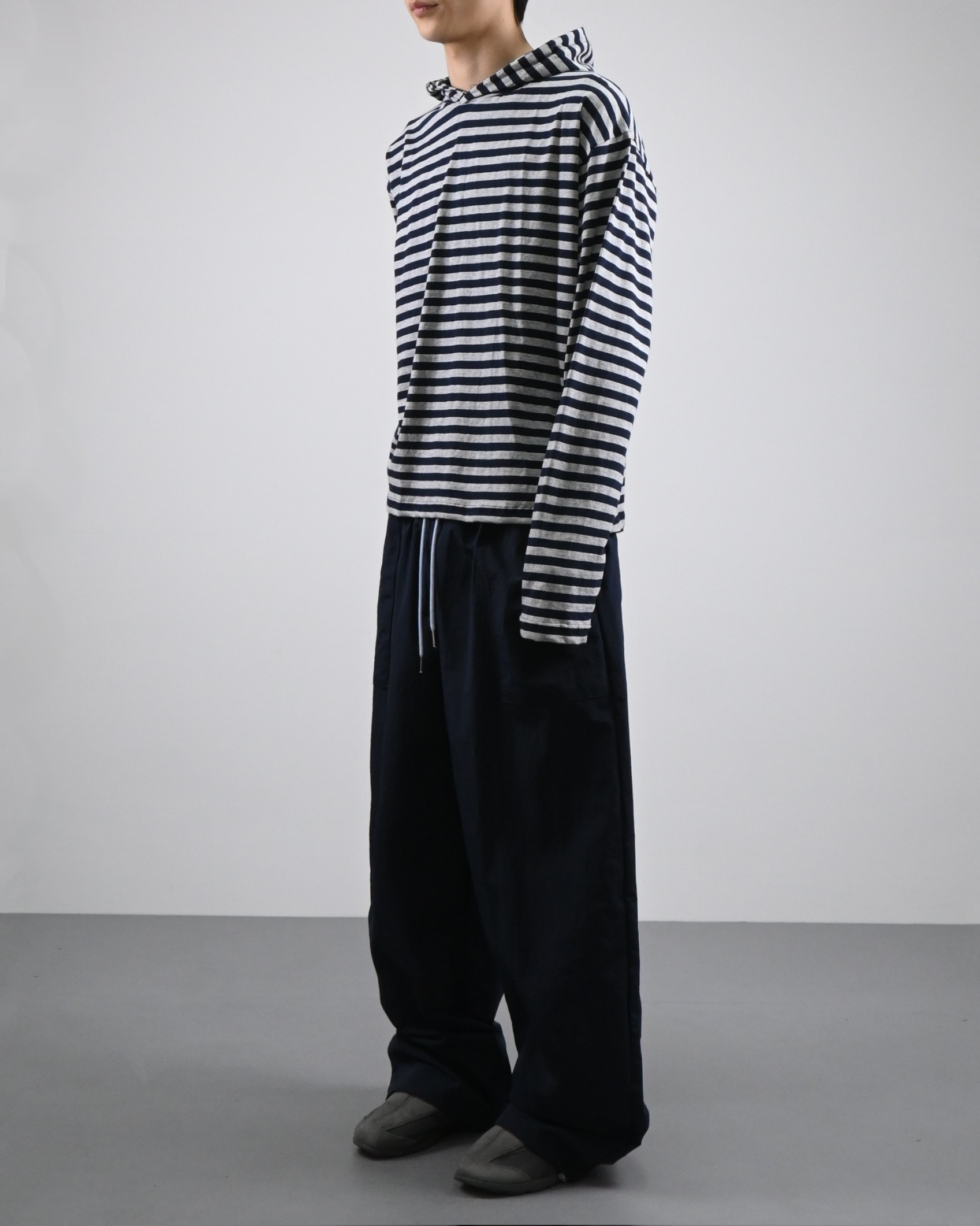 reed cropped striped hoodie